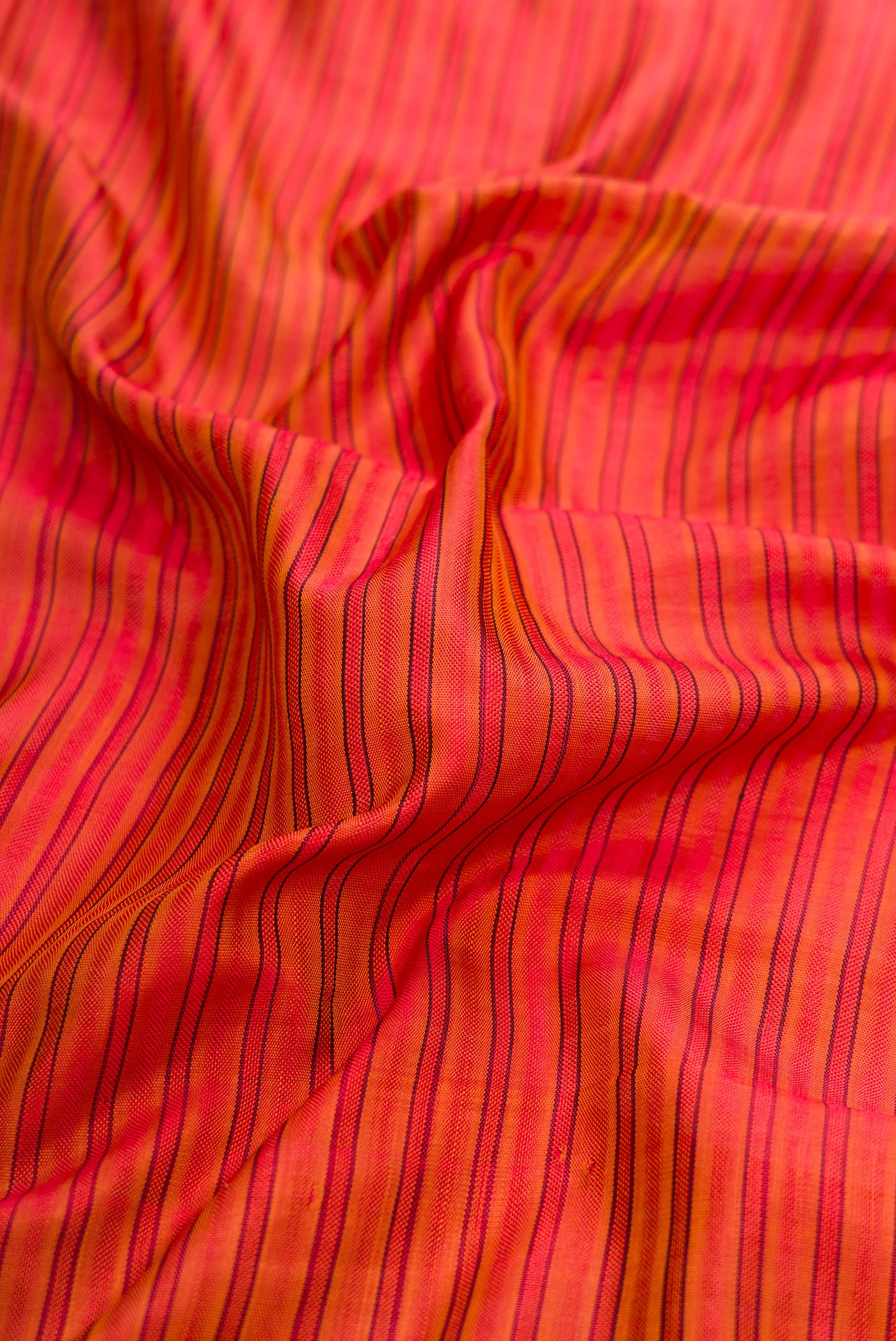Red Dual Tone Rajkot Patola Silk Saree - Image 2