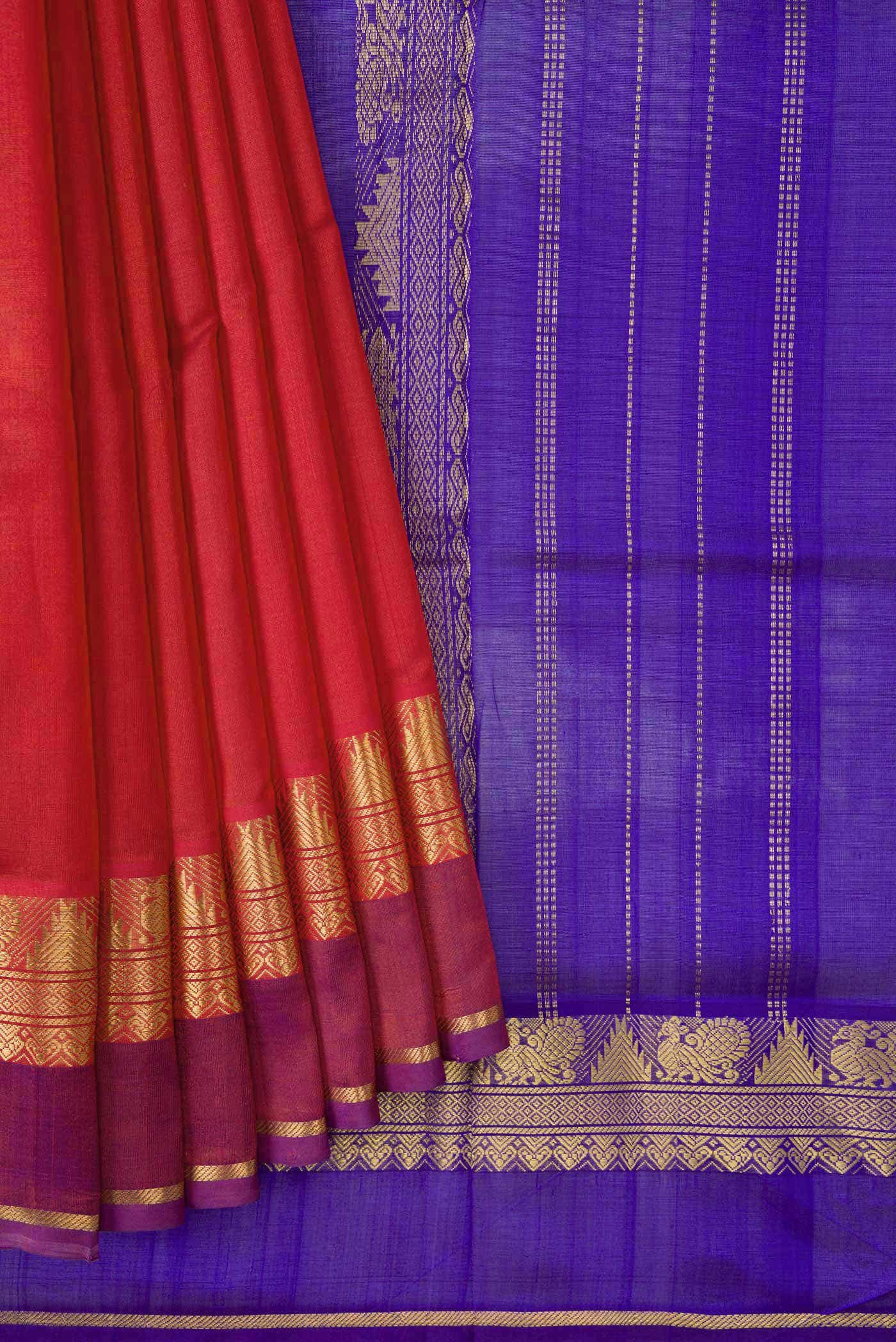 Red Dual Tone Silk Cotton Saree - Image 2
