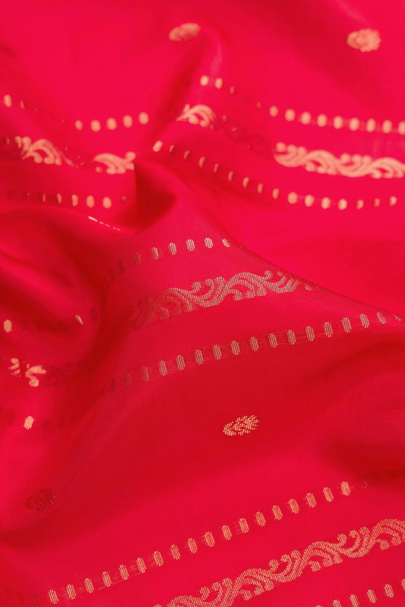 Red Soft Silk Saree - Image 2