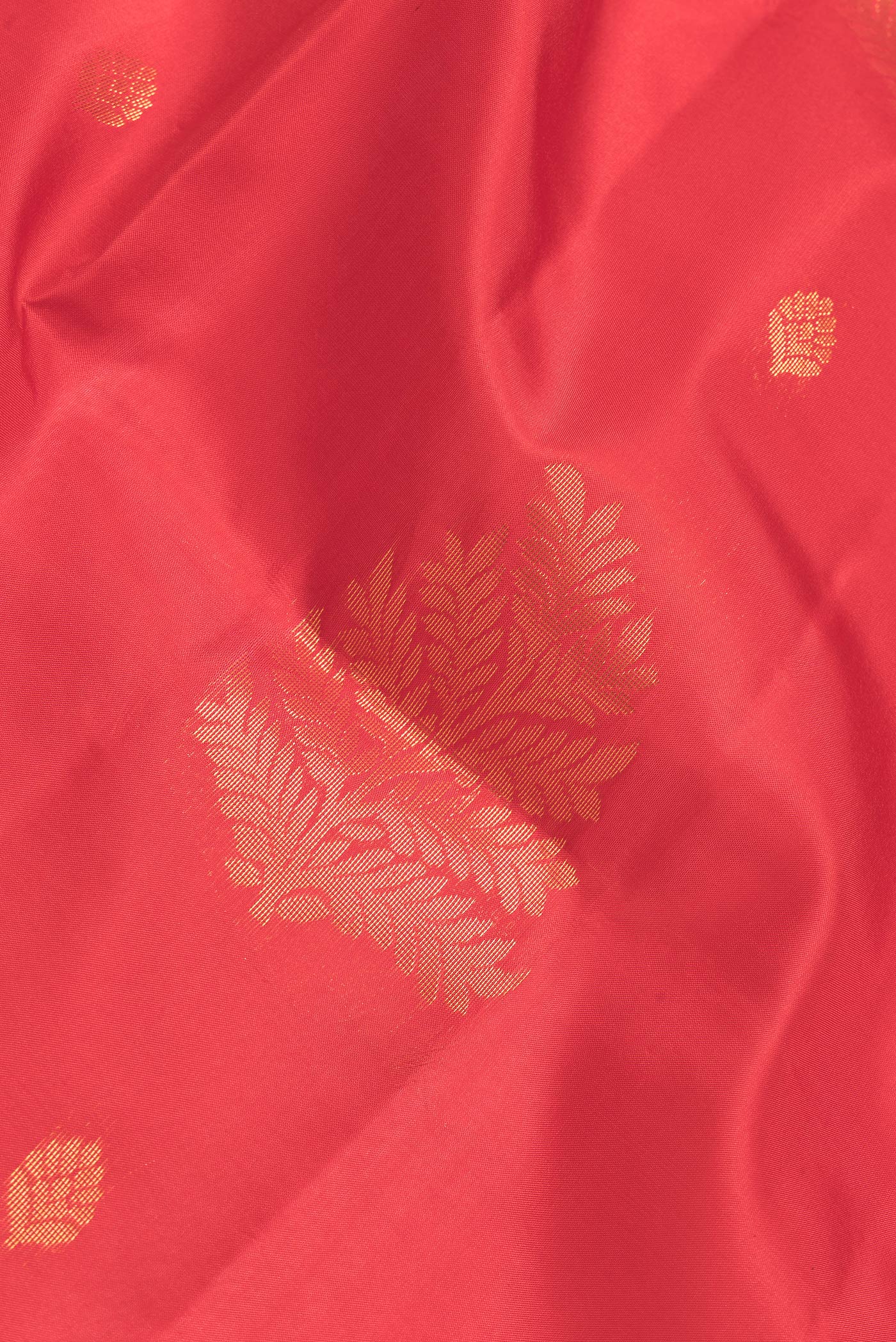 Red Soft Silk Saree - Image 2