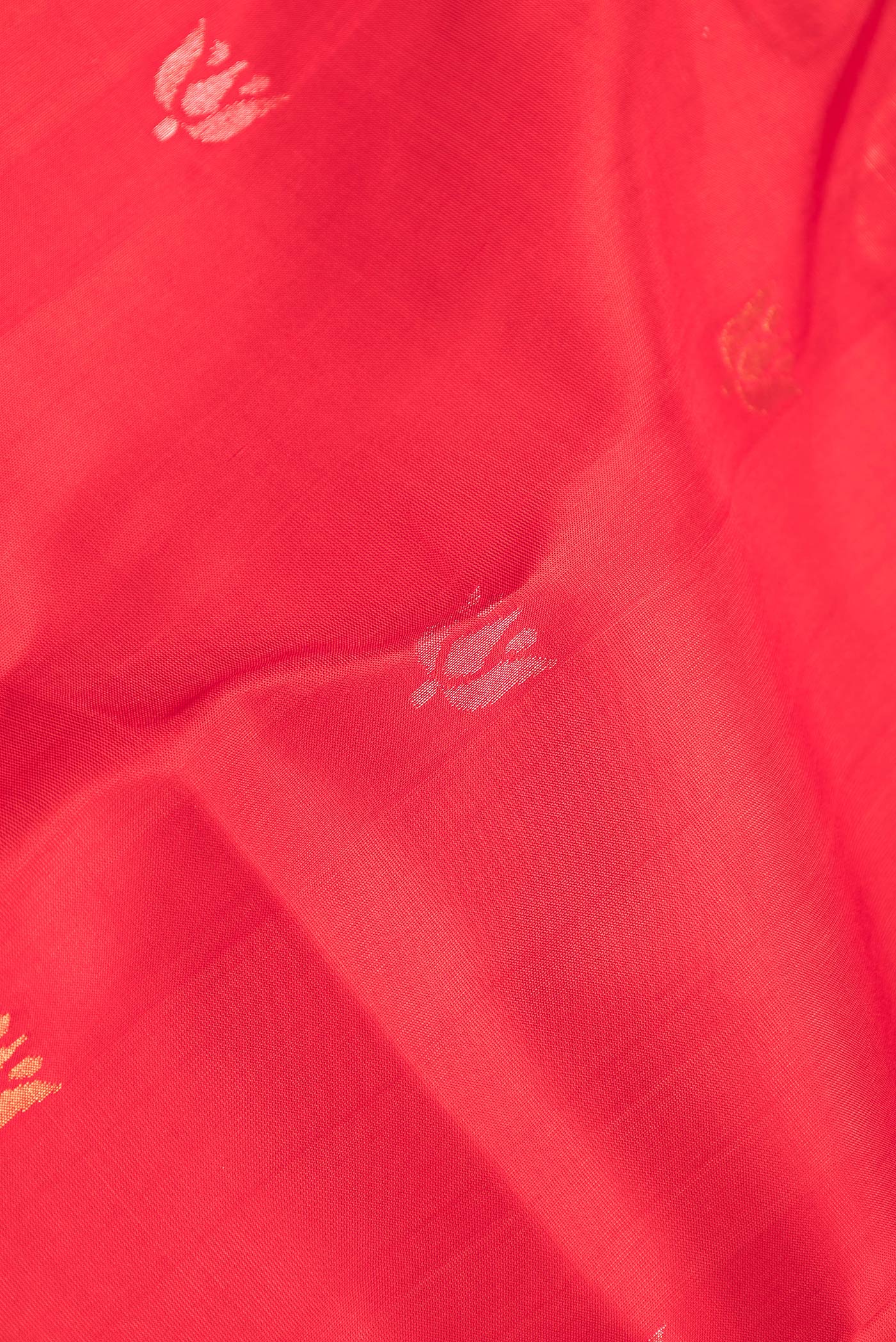 Red Uppada Silk Saree - Image 2