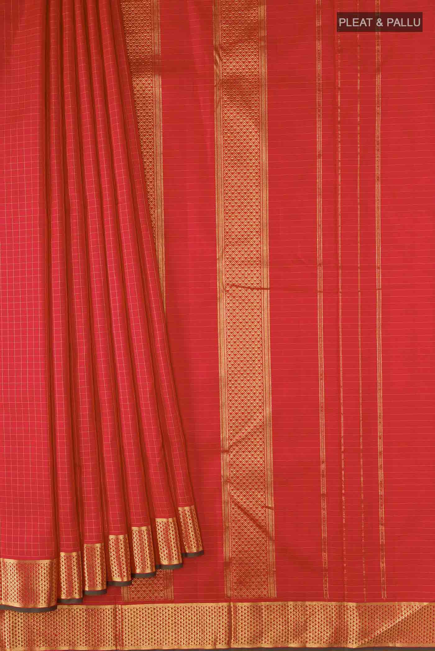 Red Kanchipuram Silk Saree - Image 4