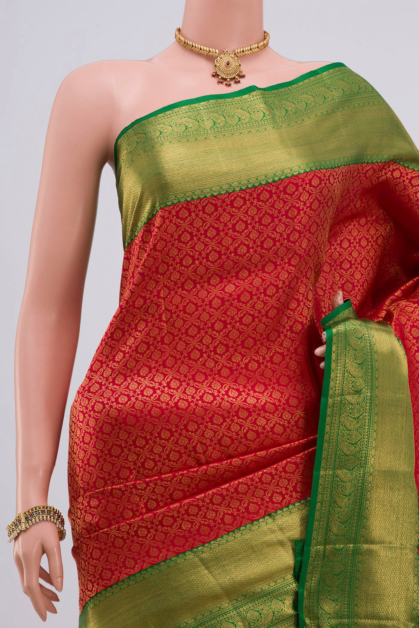 Red Kanchipuram Silk Saree - Image 2