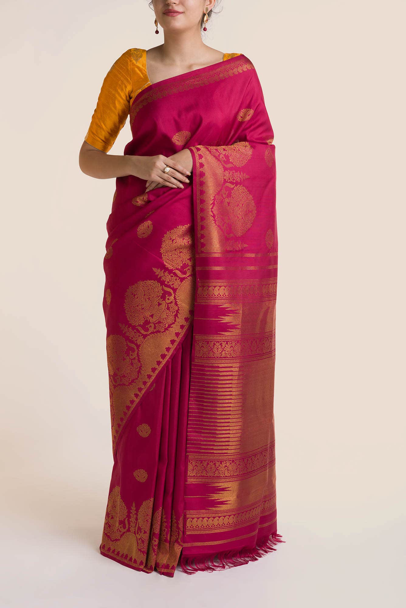 Gandaberunda-Red Kanchipuram Silk Saree