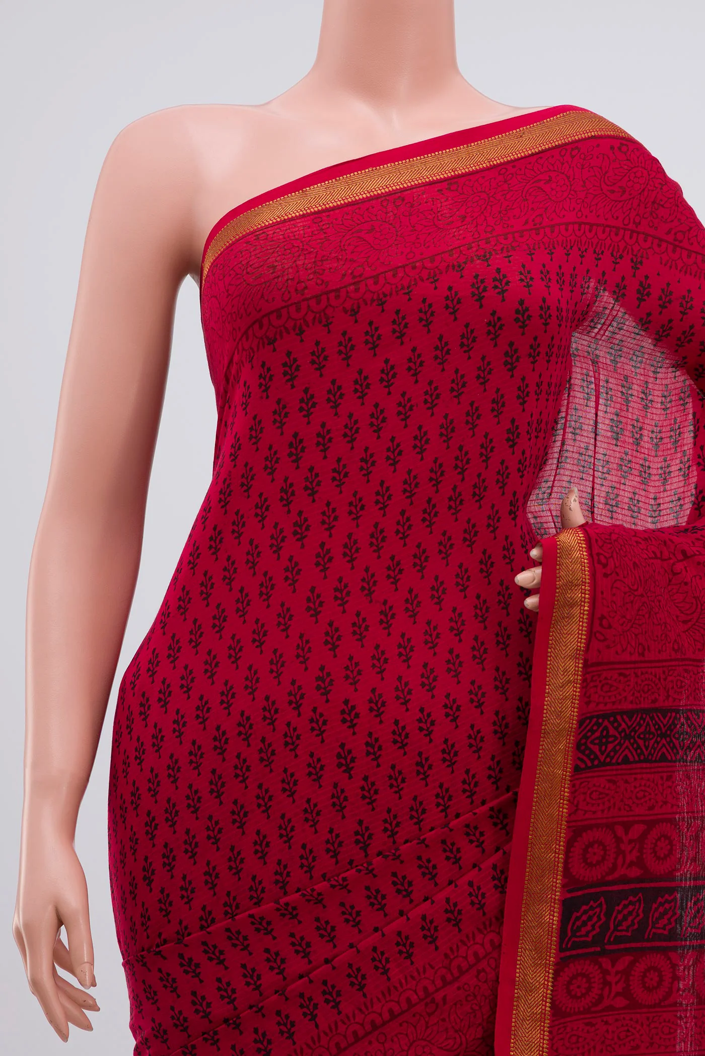 Red Maheshwari Silk Cotton Saree - Image 2