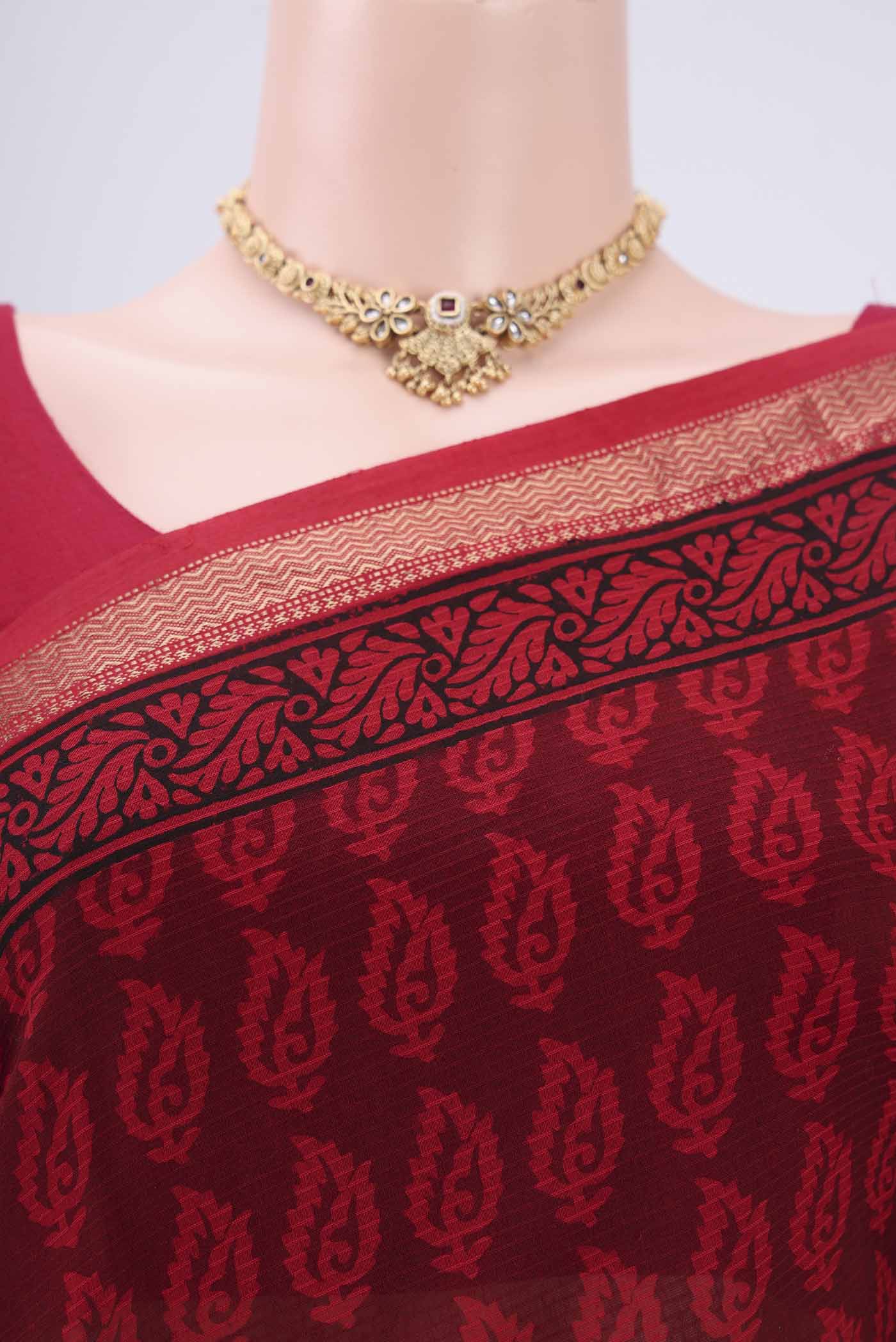 Red Maheshwari Silk Cotton Saree - Image 2