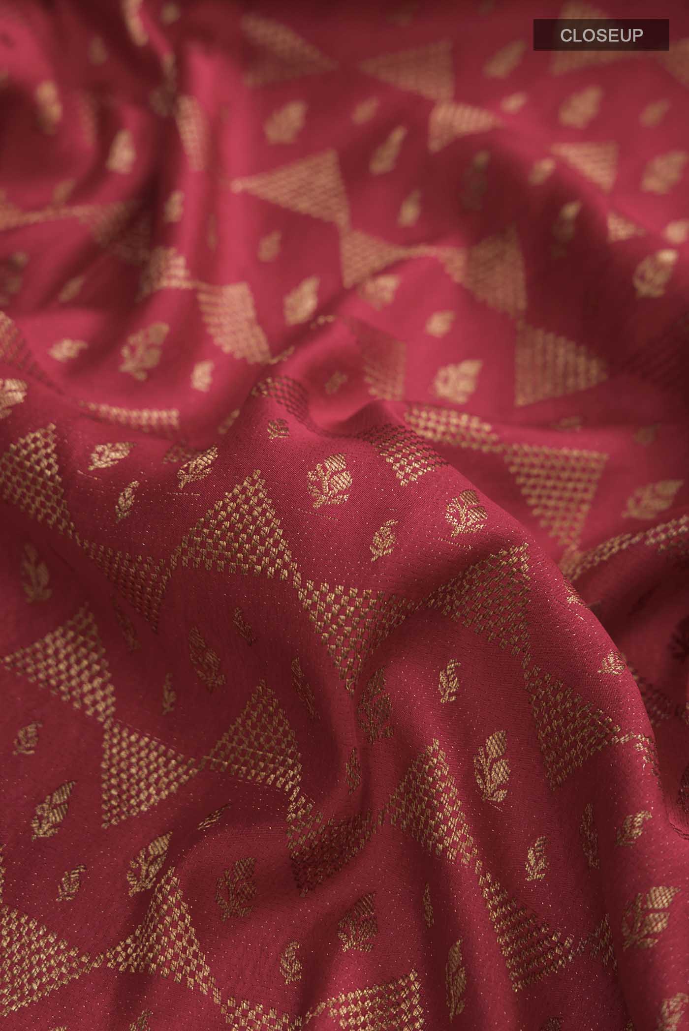 Maroon Mysore Crepe Saree - Image 2