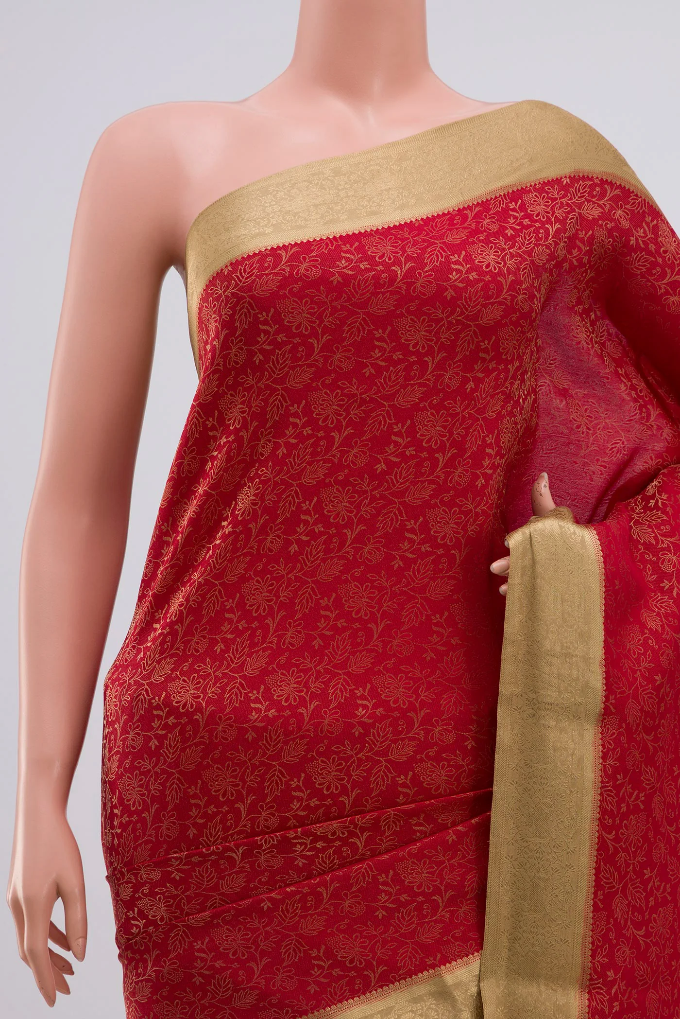Red Mysore Crepe Saree - Image 2