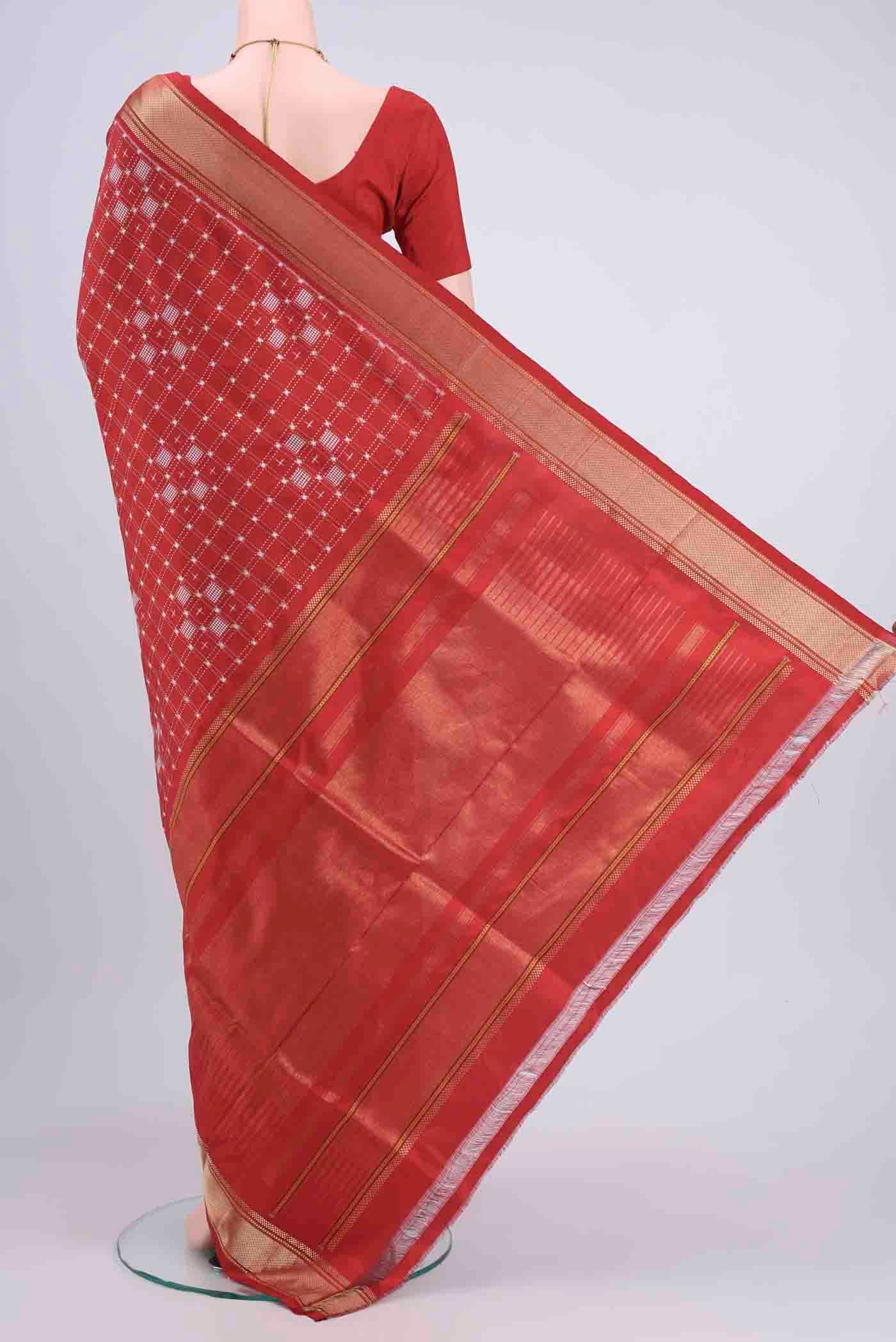 Maroon Pochampally Silk Saree - Image 3