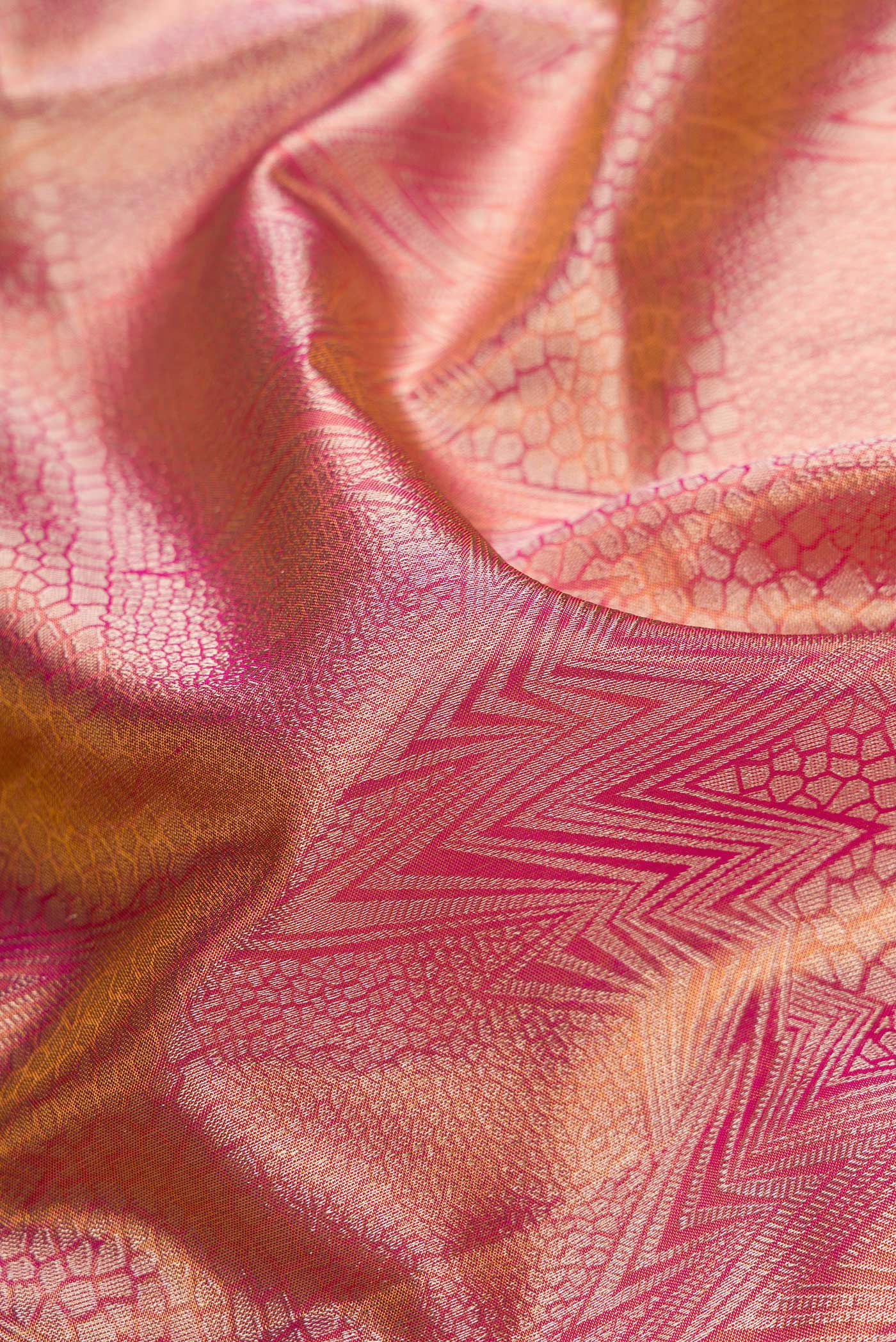 Rose pink Dual Tone Kanchipuram Tissue Silk Saree - Image 2