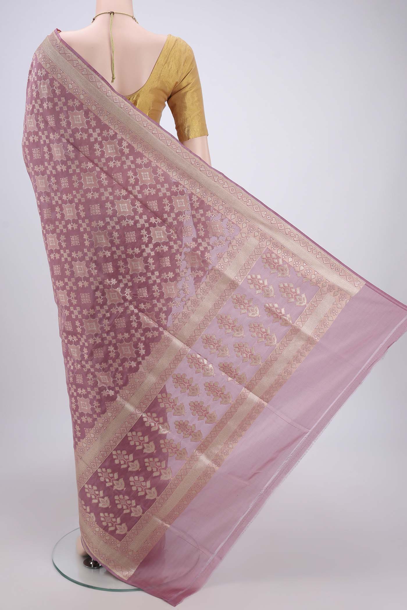 Rose pink Banarasi Silk Saree - Image 3
