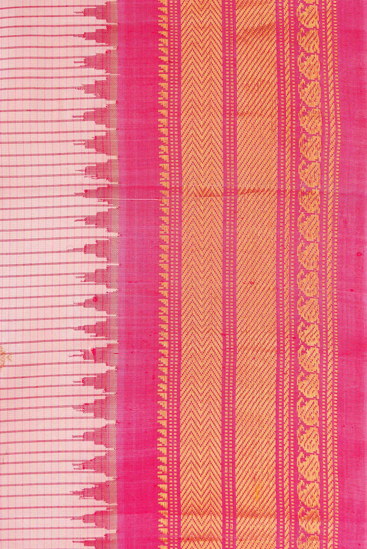 Rose pink Gadwal Silk Saree - Image 3