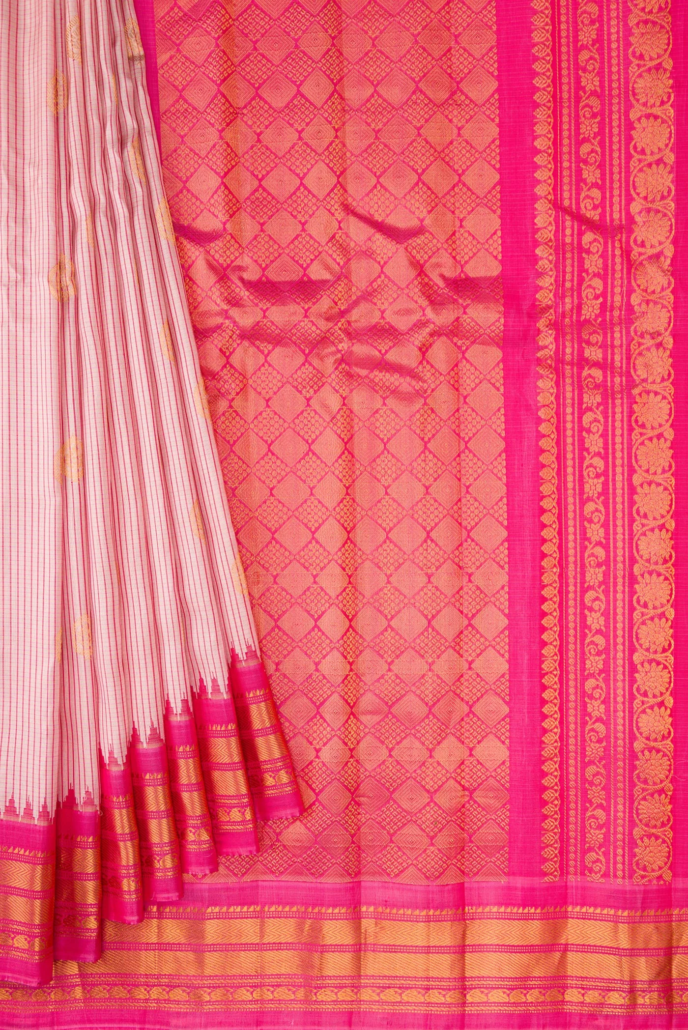 Rose pink Gadwal Silk Saree - Image 4