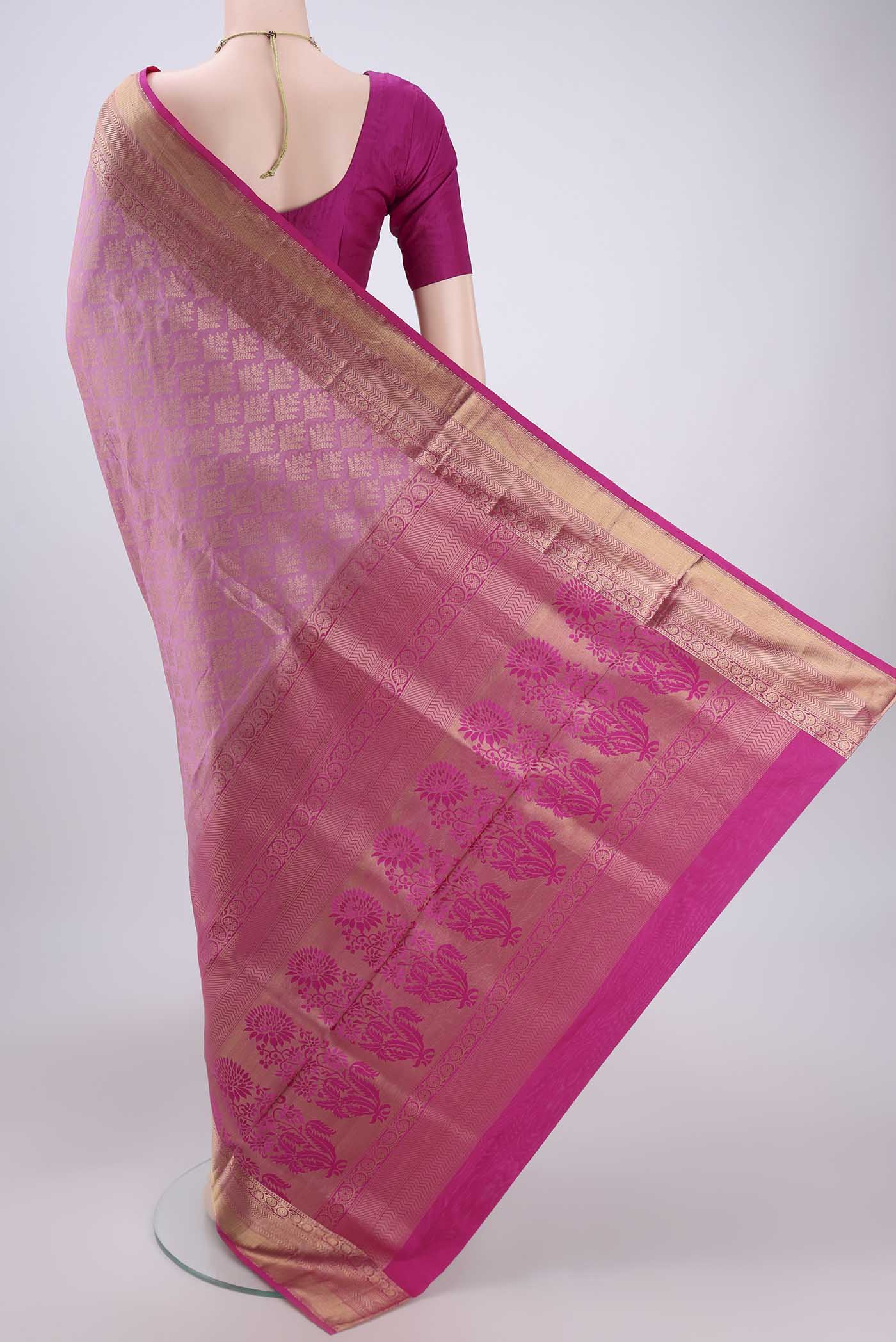Rose pink Soft Silk Saree - Image 3