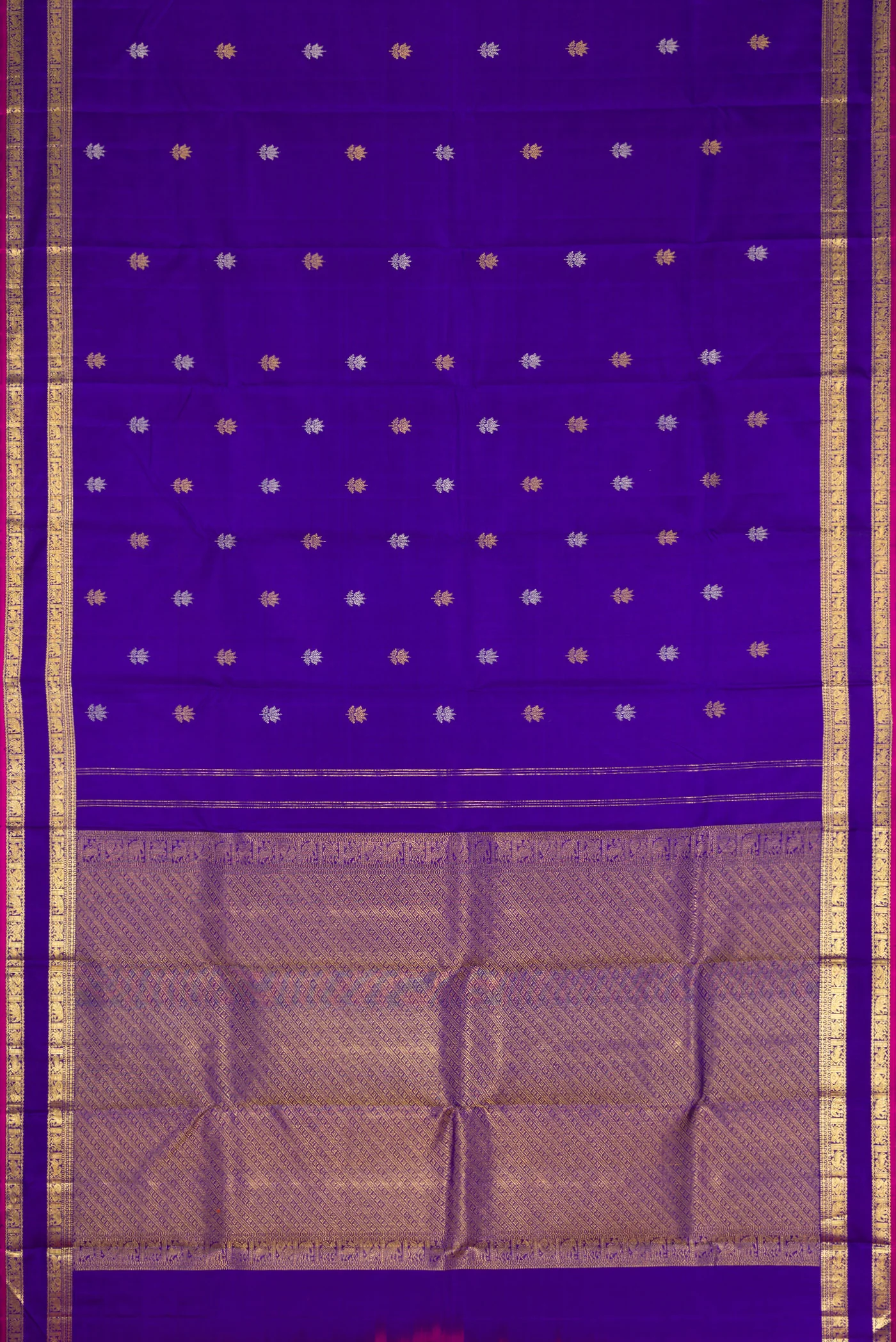 Royal Blue Kanchipuram Silk Saree - Image 6