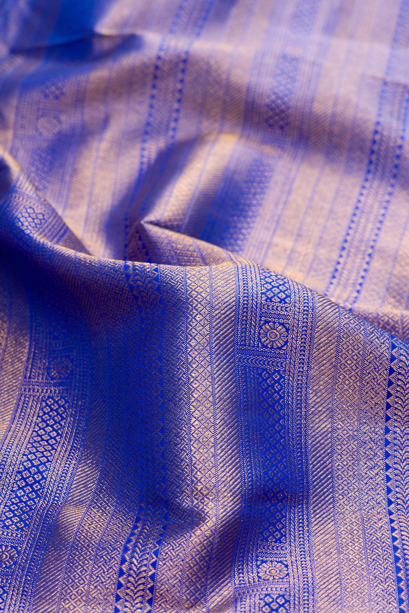 Royal Blue Kanjivaram Silk Saree - Image 2