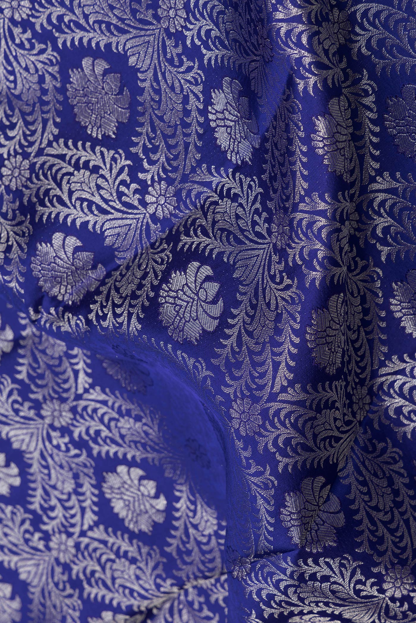 Royal Blue Dual Tone Kanjivaram Silk Saree - Image 2