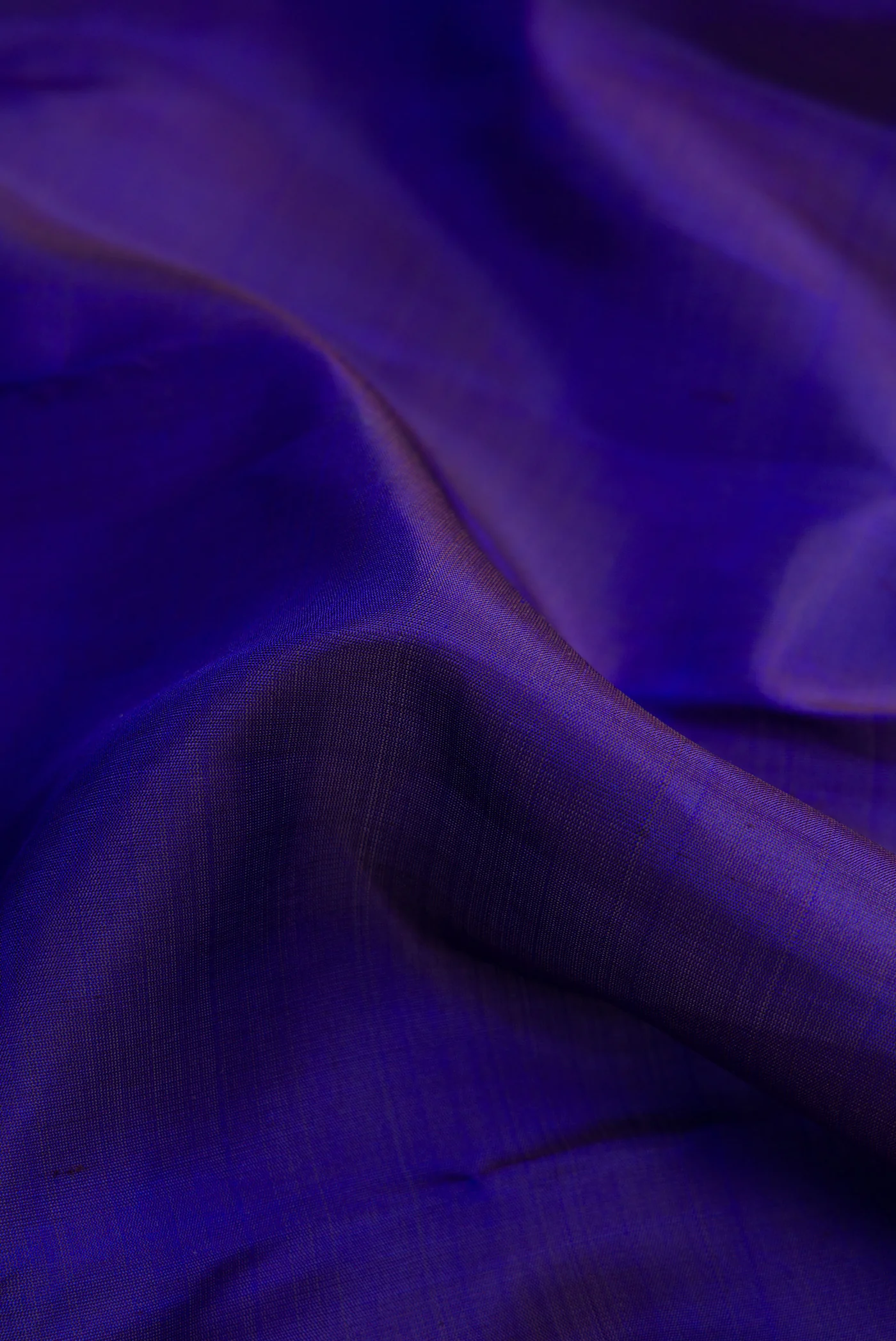 Pure Silk Pure Zari Royal Blue Kanchipuram Saree - Image 2
