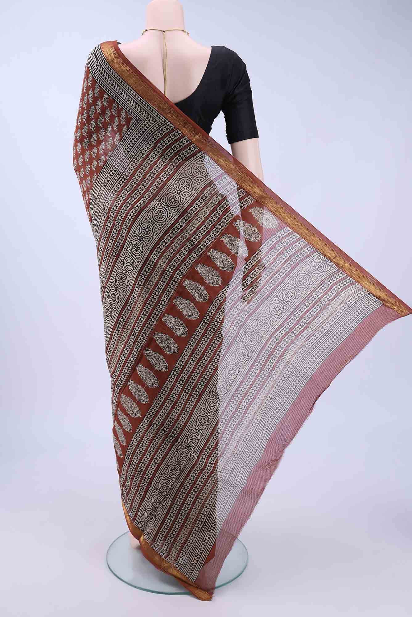 Rust Maheshwari Silk Cotton Saree - Image 3