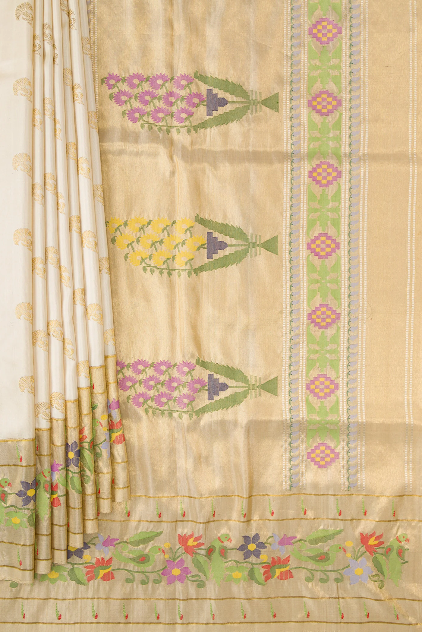 Pure Silk Pure Zari Cream Paithani Saree - Image 4