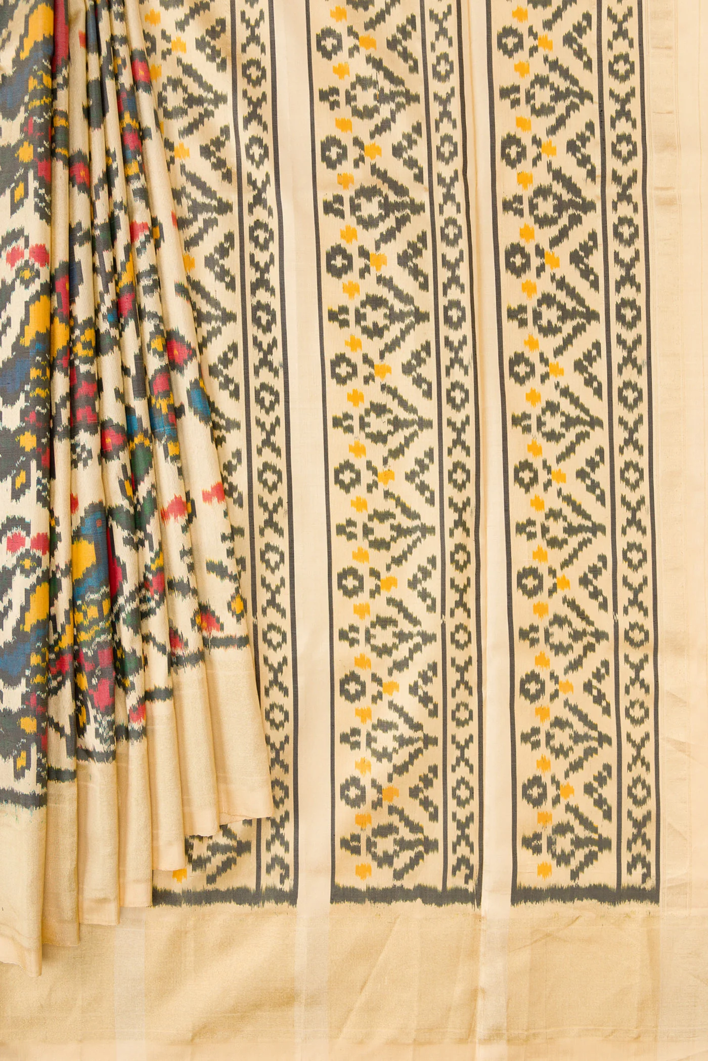 Sandal Dual Tone Pochampally Silk Saree - Image 4