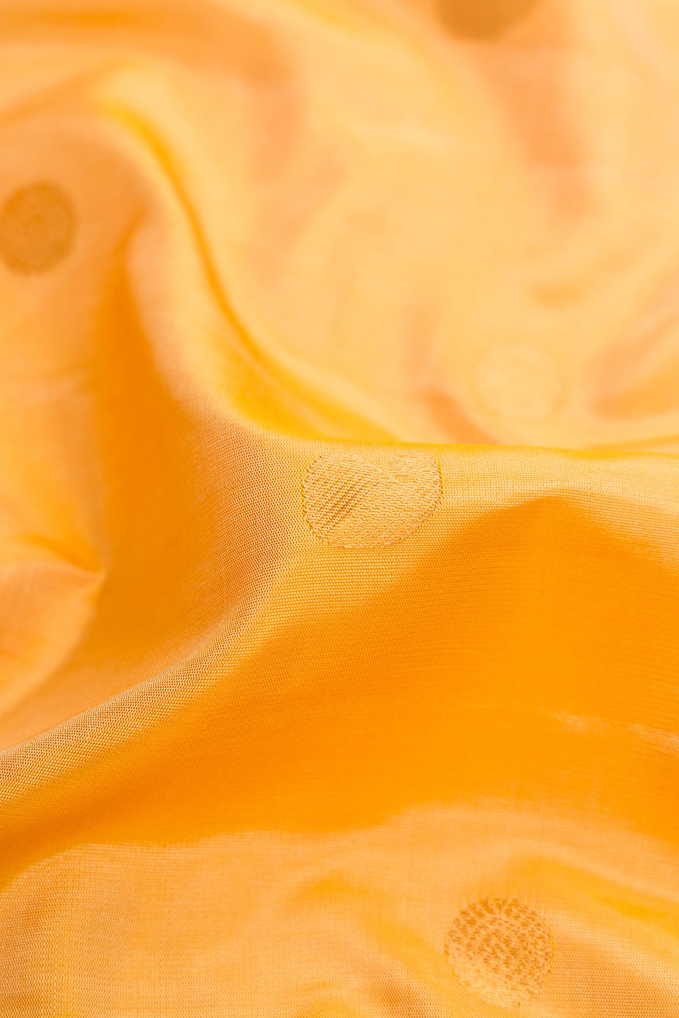 Sandal Gadwal Silk Saree - Image 2