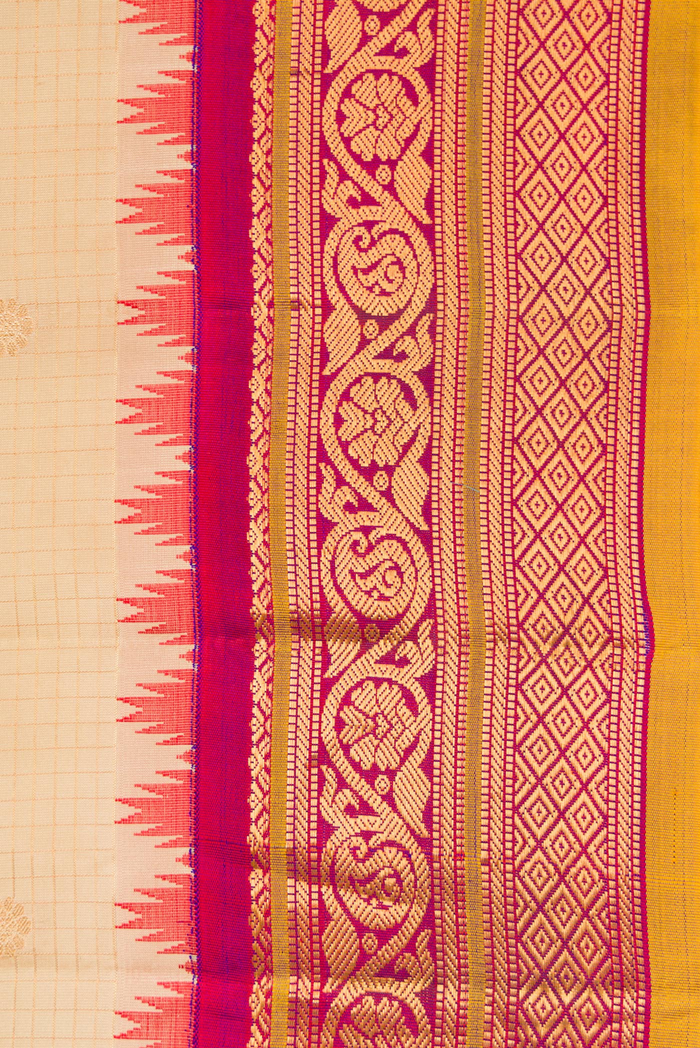 Sandal Gadwal Silk Saree - Image 3