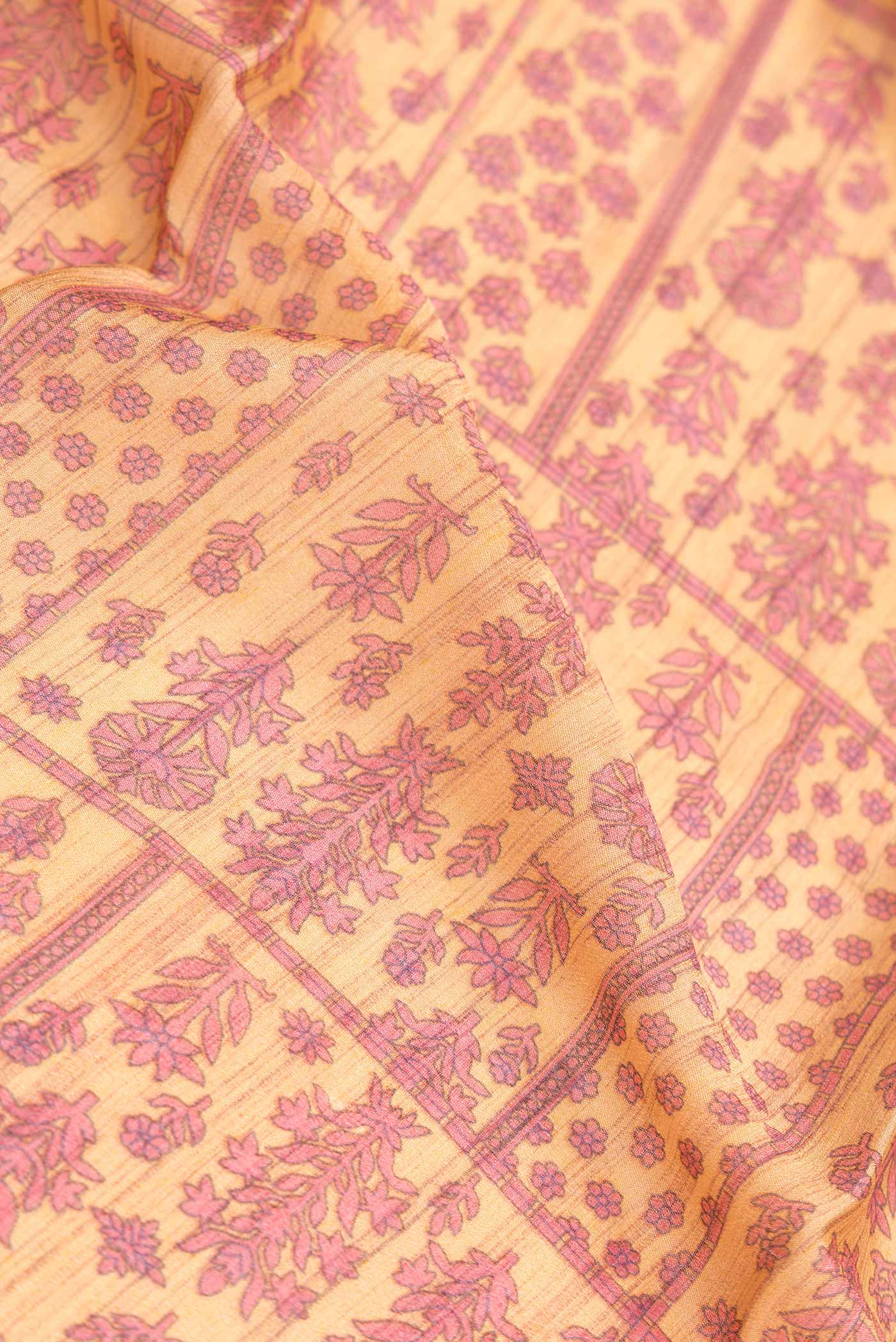 Sandal Mysore Crepe Saree - Image 2