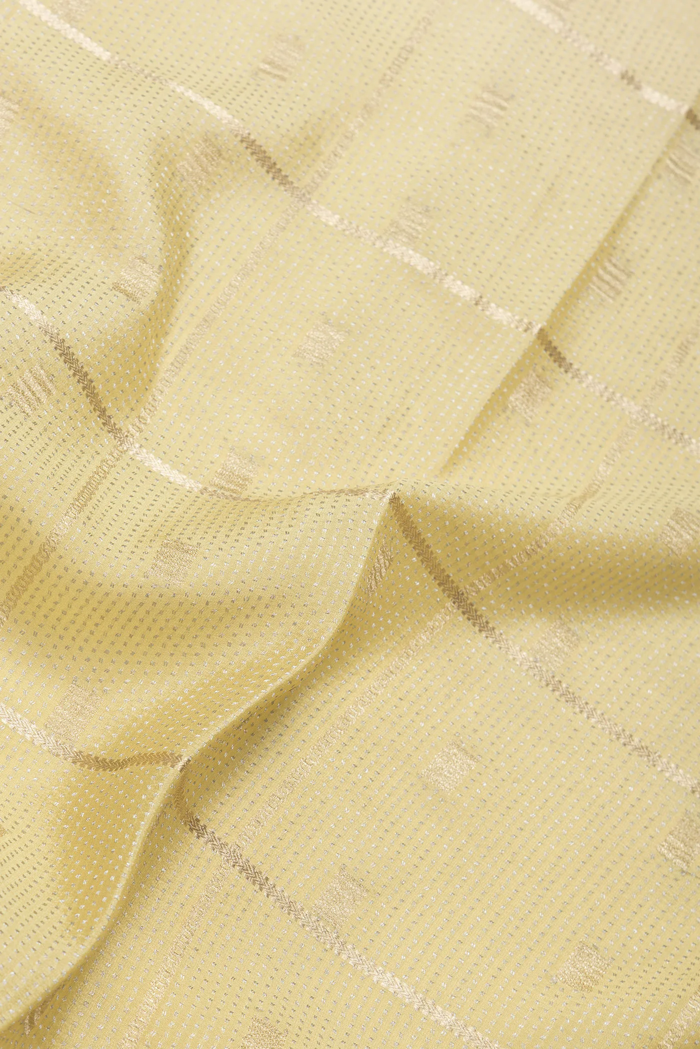 Sandal Mysore Crepe Saree - Image 2