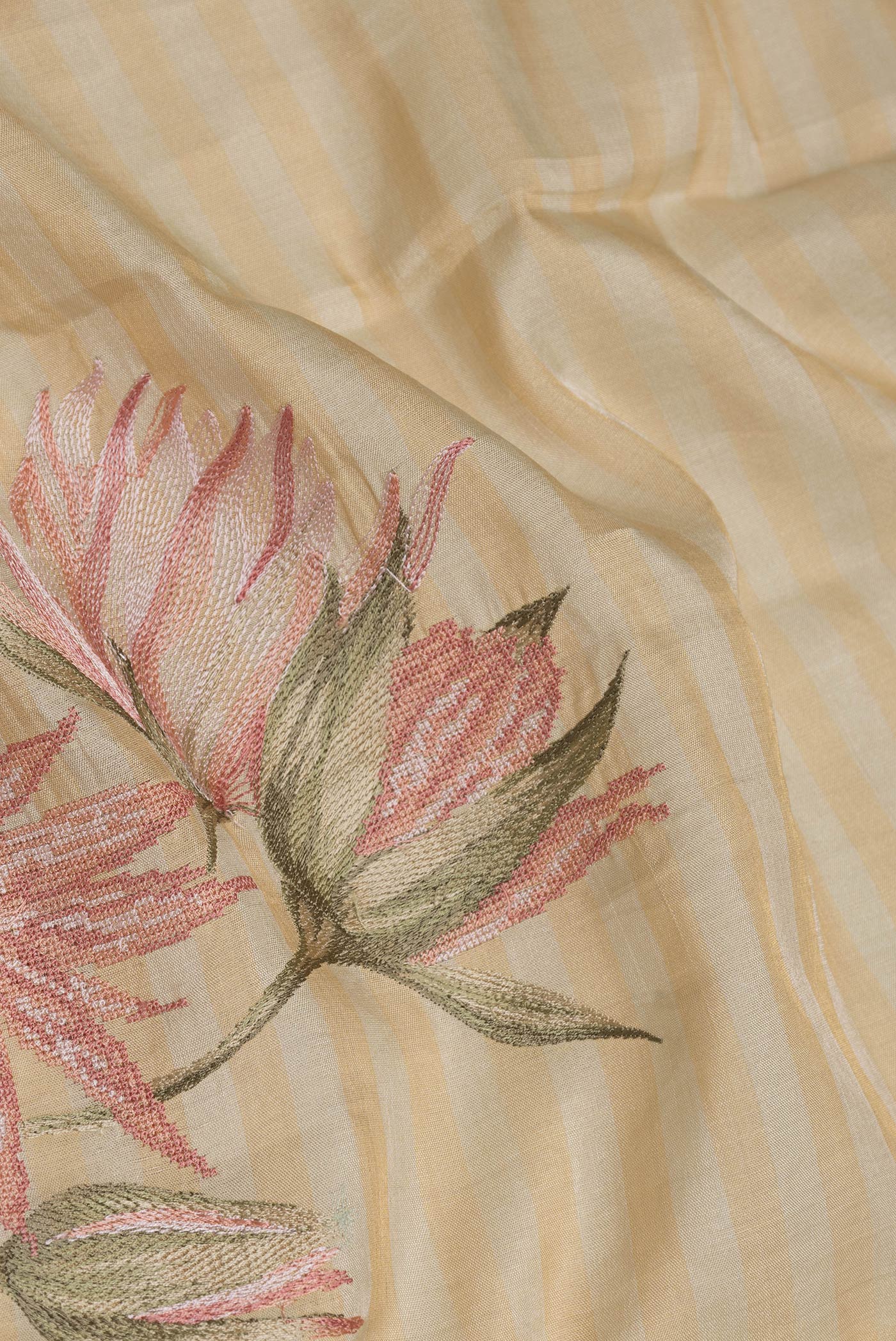 Sandal Dual Tone Organza Silk Saree - Image 2