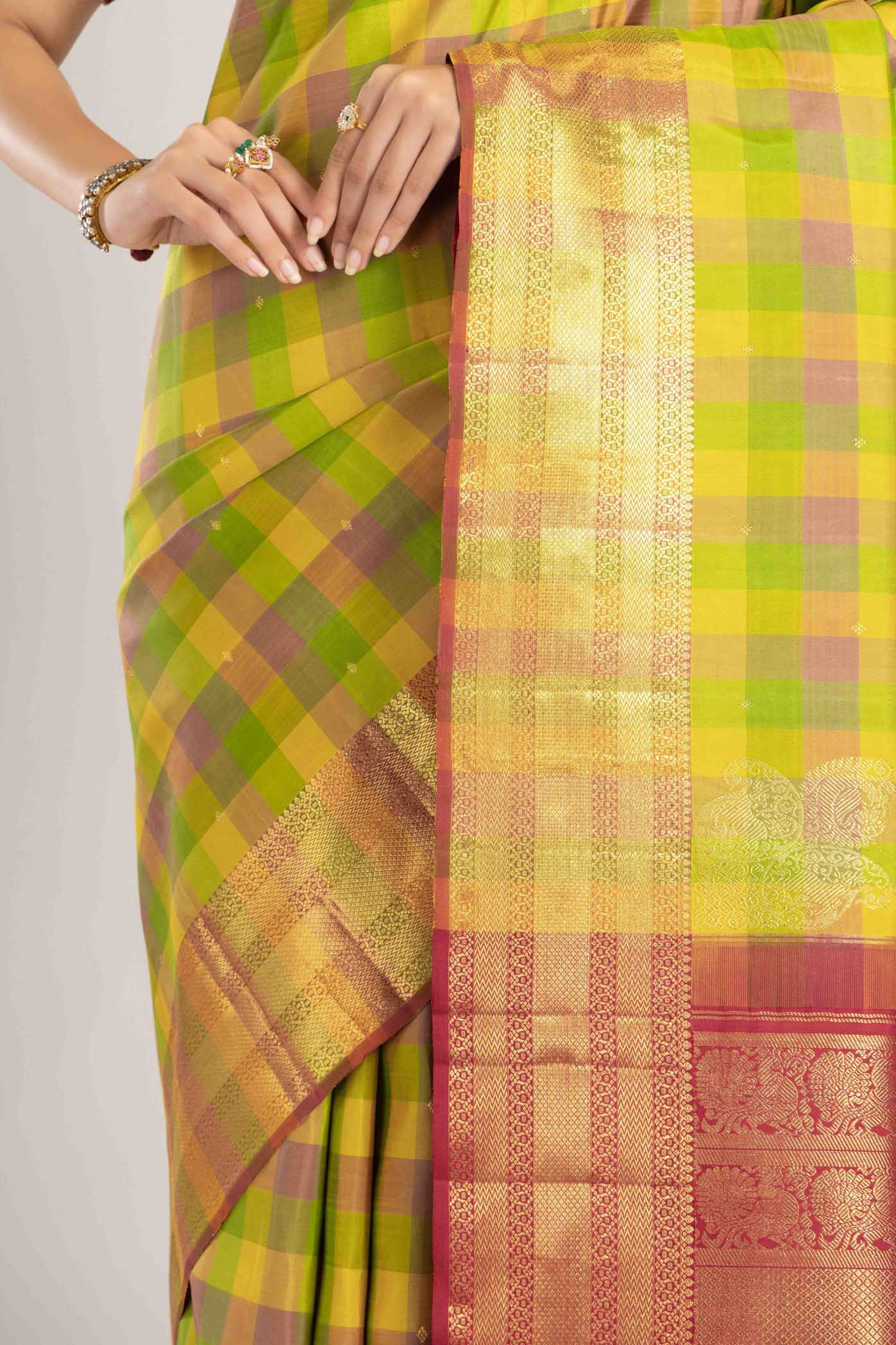 Saroja-Multi-Colored Checks Kanchipuram Silk Saree - Image 5