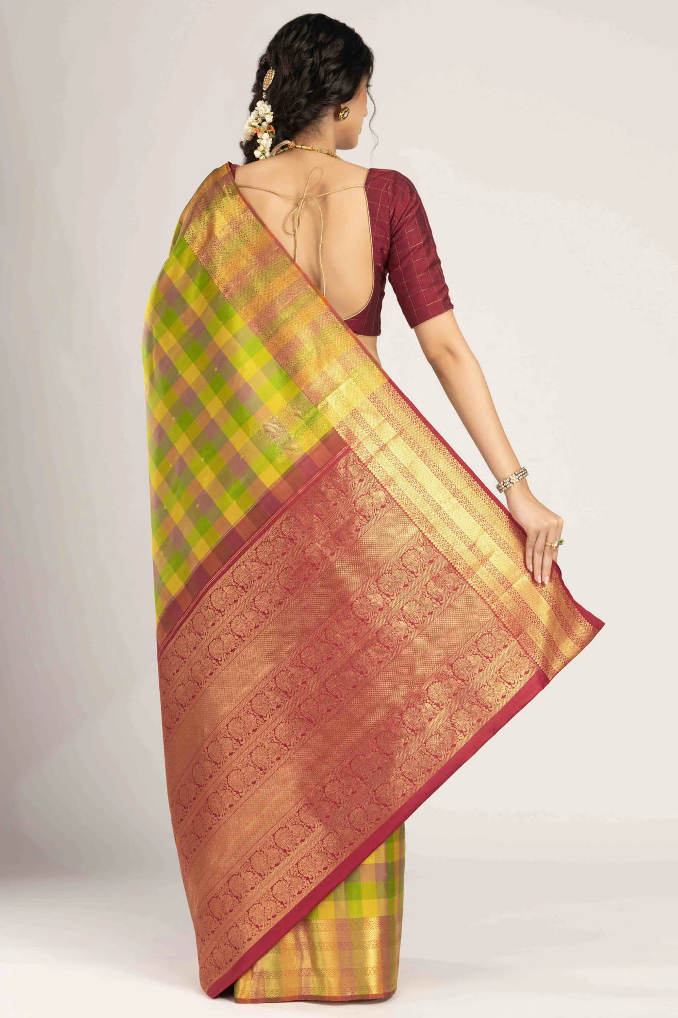 Saroja-Multi-Colored Checks Kanchipuram Silk Saree - Image 8