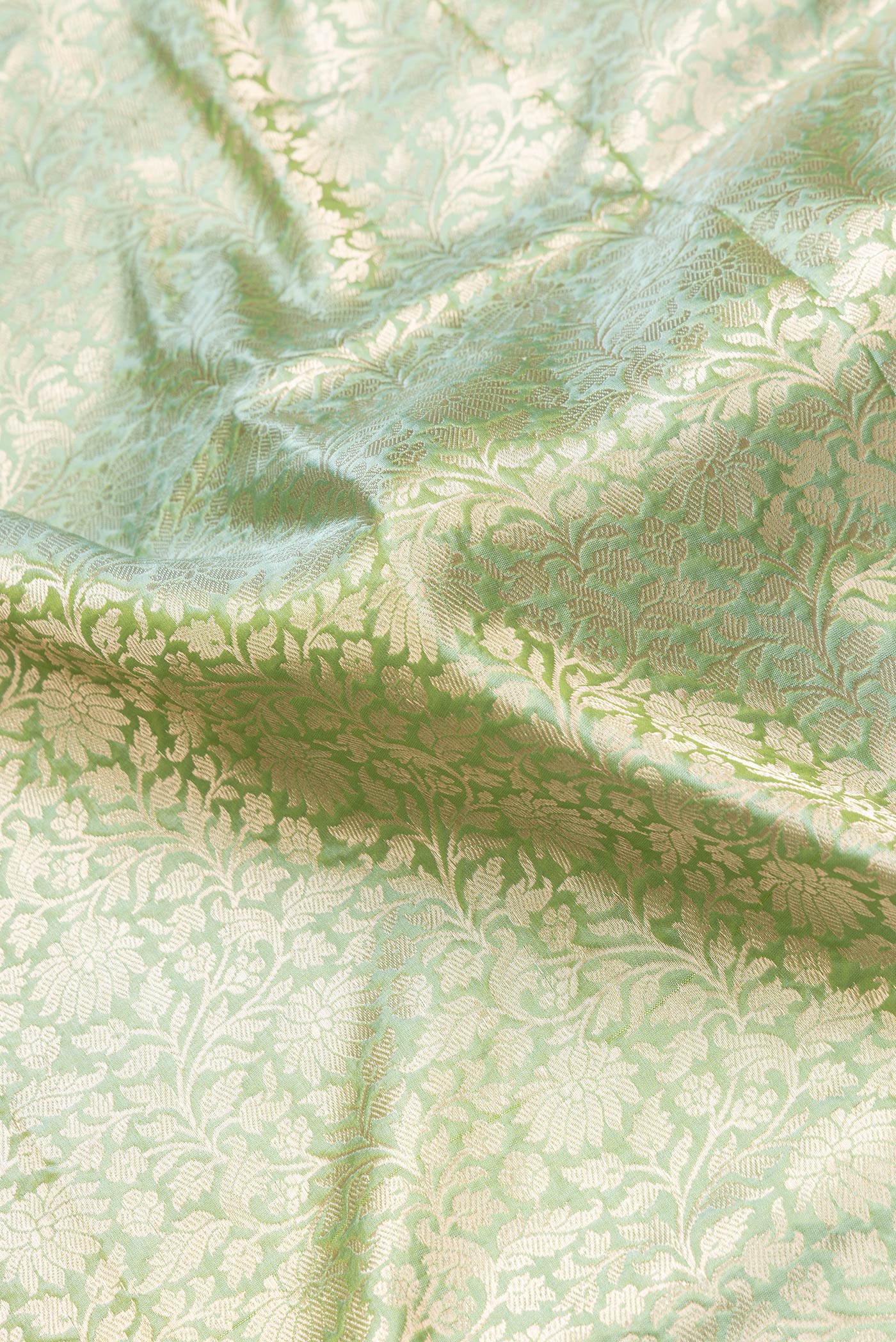Light Green Banarasi Silk Saree - Image 2