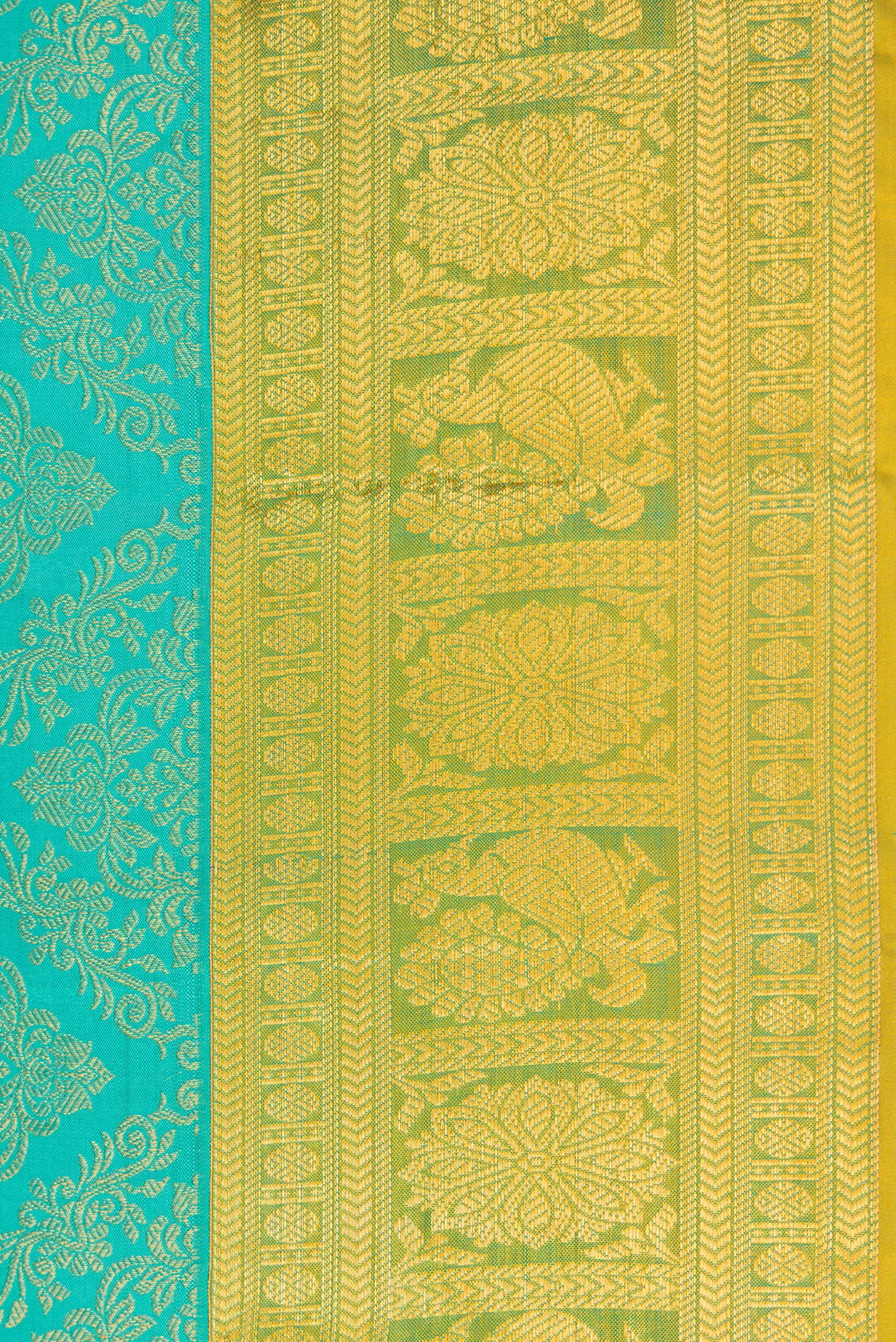 Turquoise Kanchipuram Silk Saree - Image 3