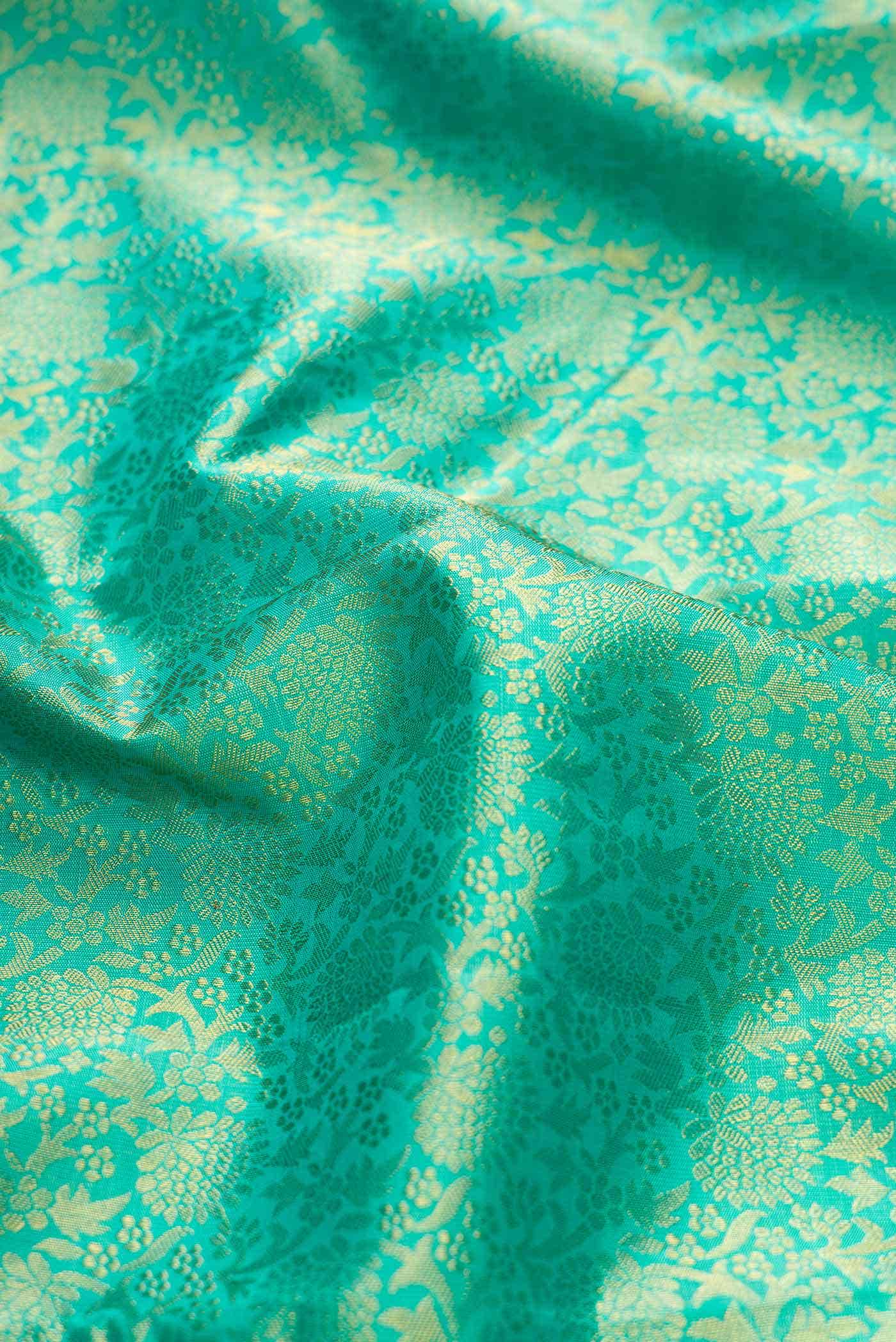 Pure Silk Pure Zari Sea Green Dual Tone Kanjivaram Saree - Image 3