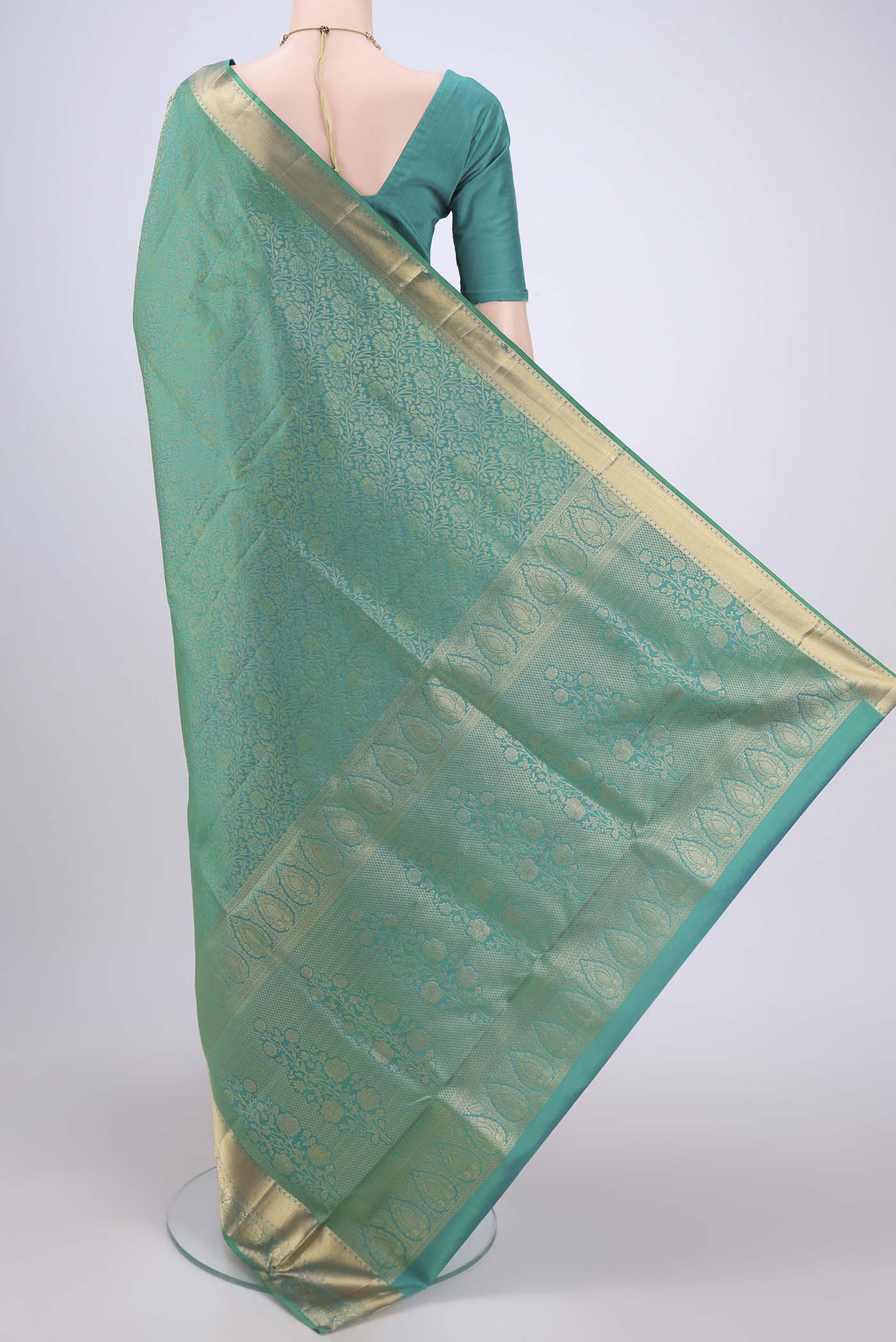 Turquoise Dual Tone Soft Silk Saree - Image 3