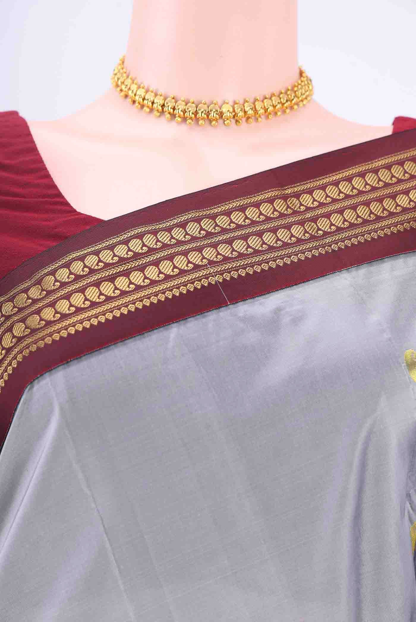 Grey Blended Bangalore Silk Saree - Image 2