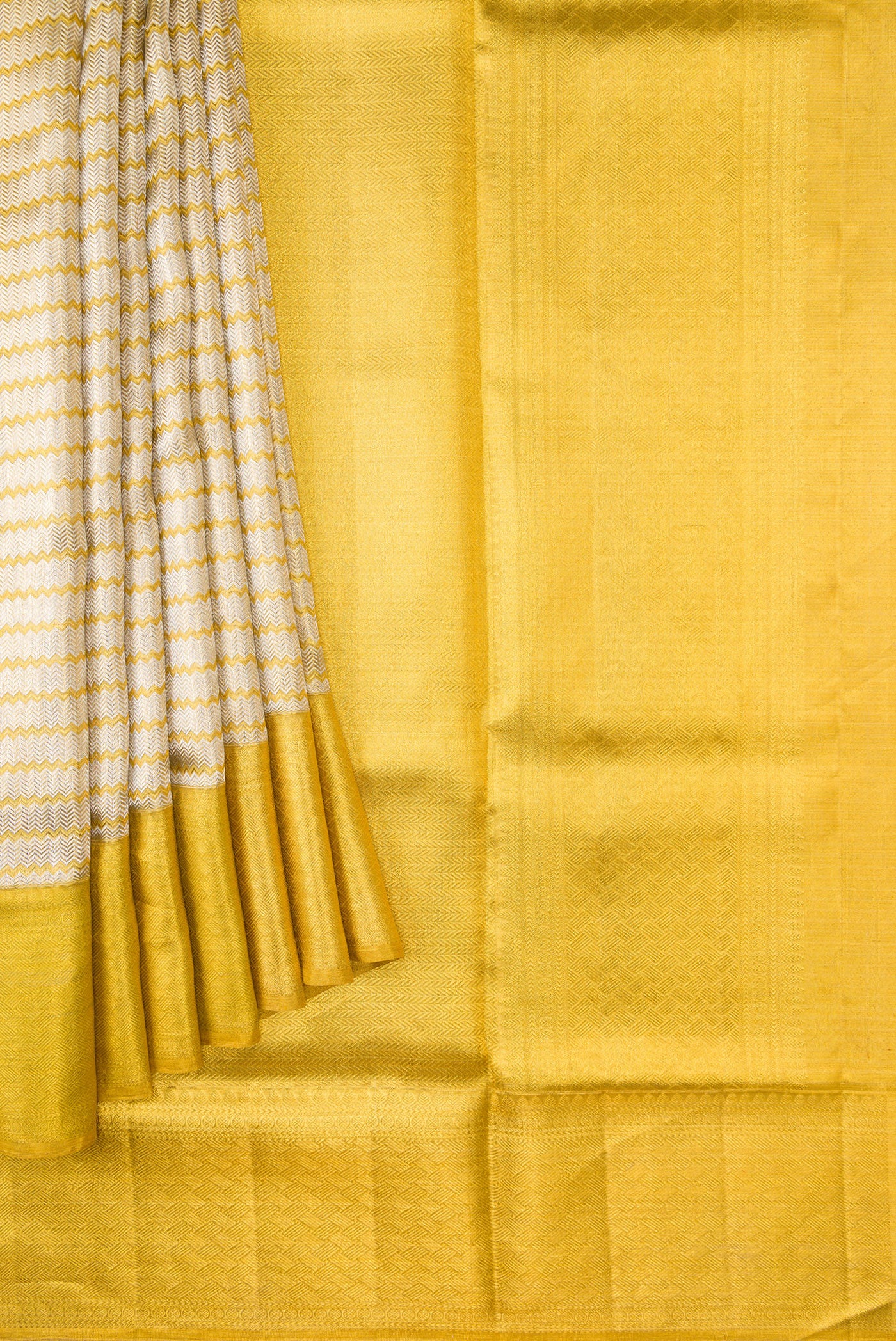 Silver Dual Tone Kanjivaram Tissue Silk Saree - Image 4
