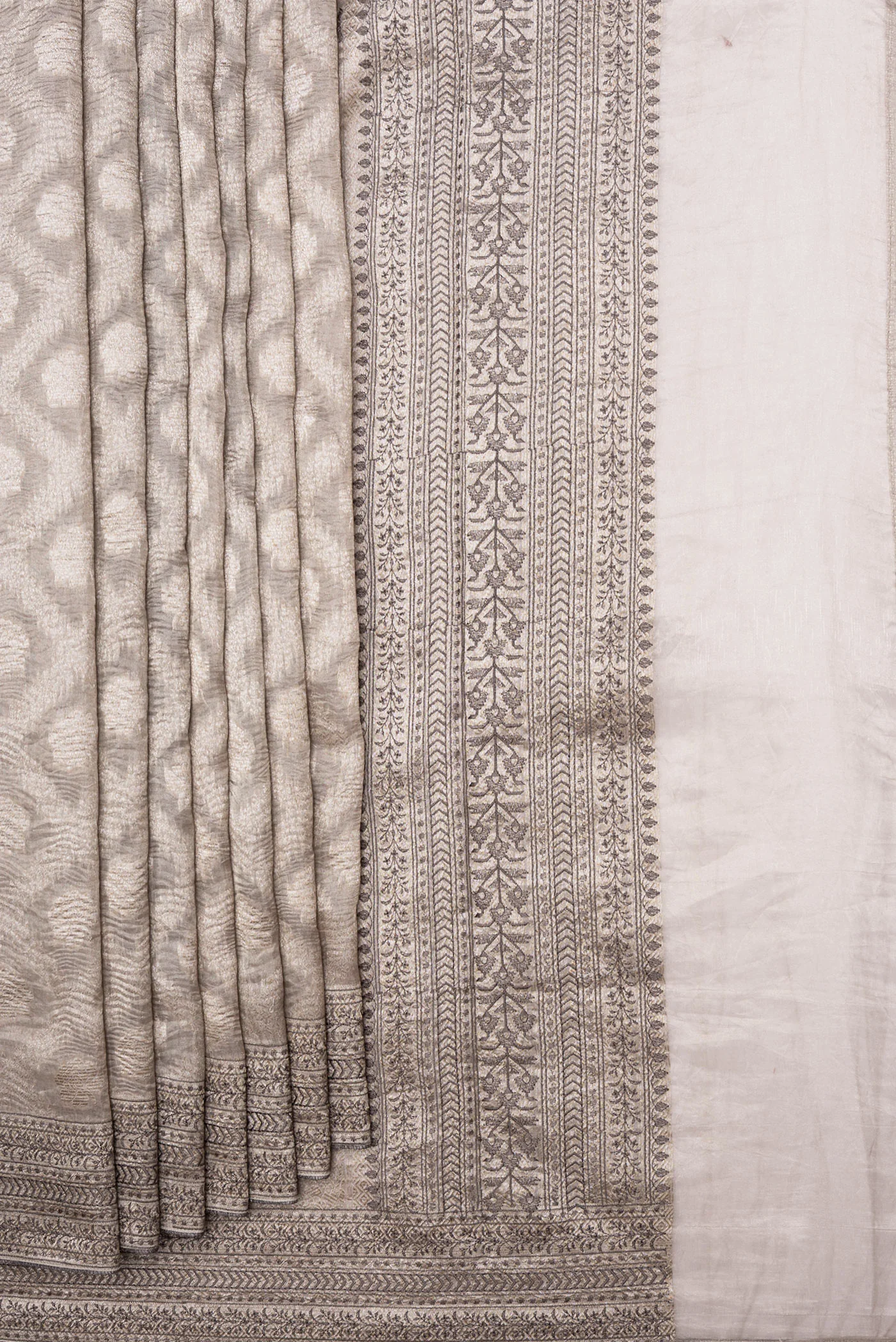 Beige with Silver Color Organza Silk Saree - Image 4