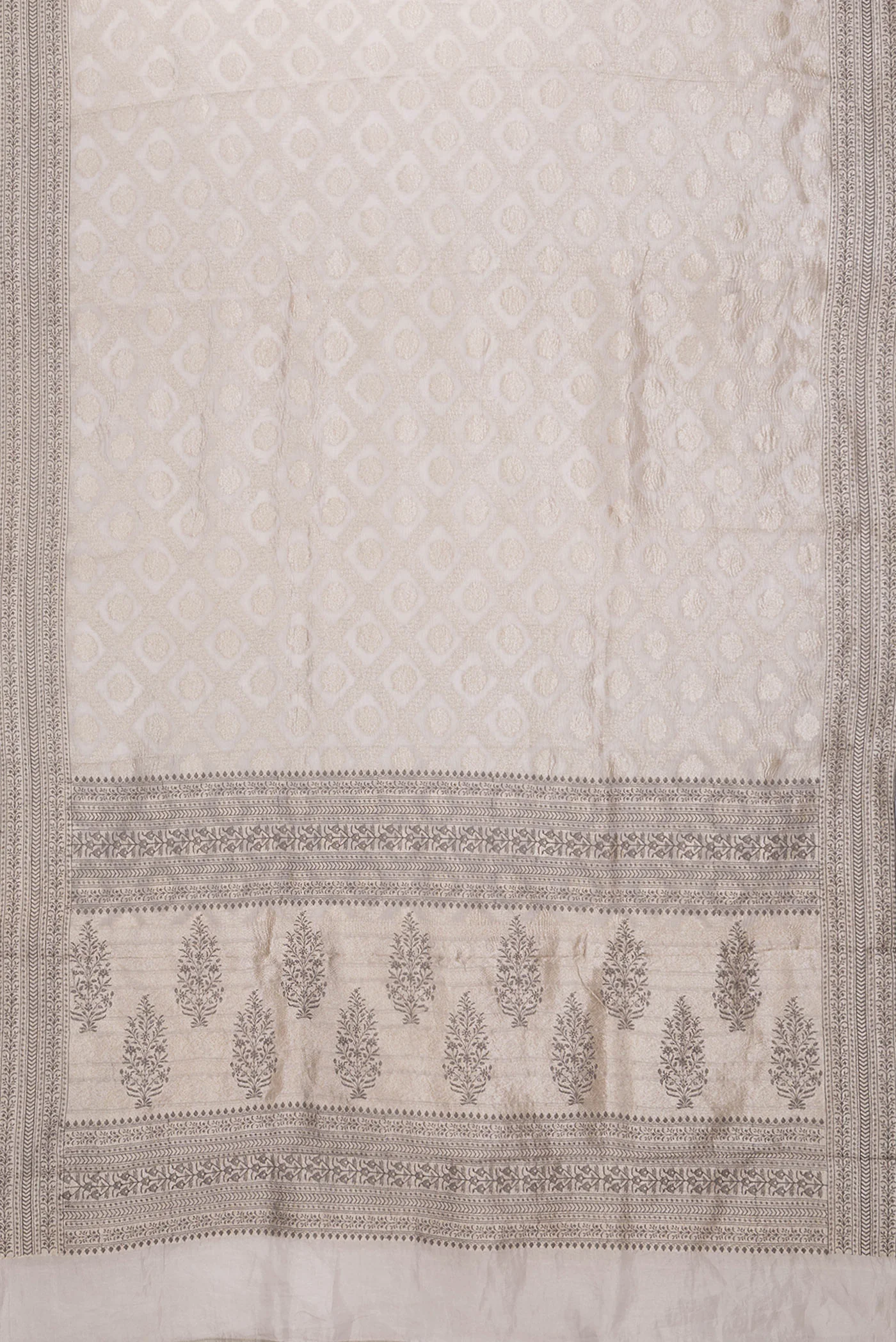 Beige with Silver Color Organza Silk Saree - Image 6