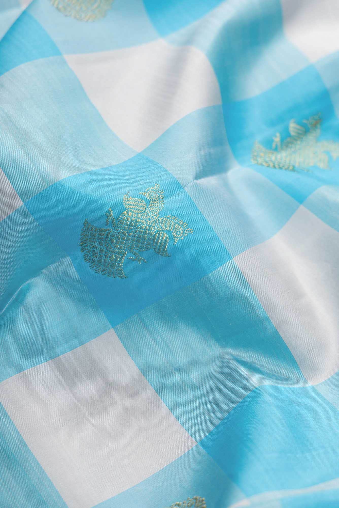 Sky Blue and Grey Dual Tone Kanjivaram Silk Saree - Image 3