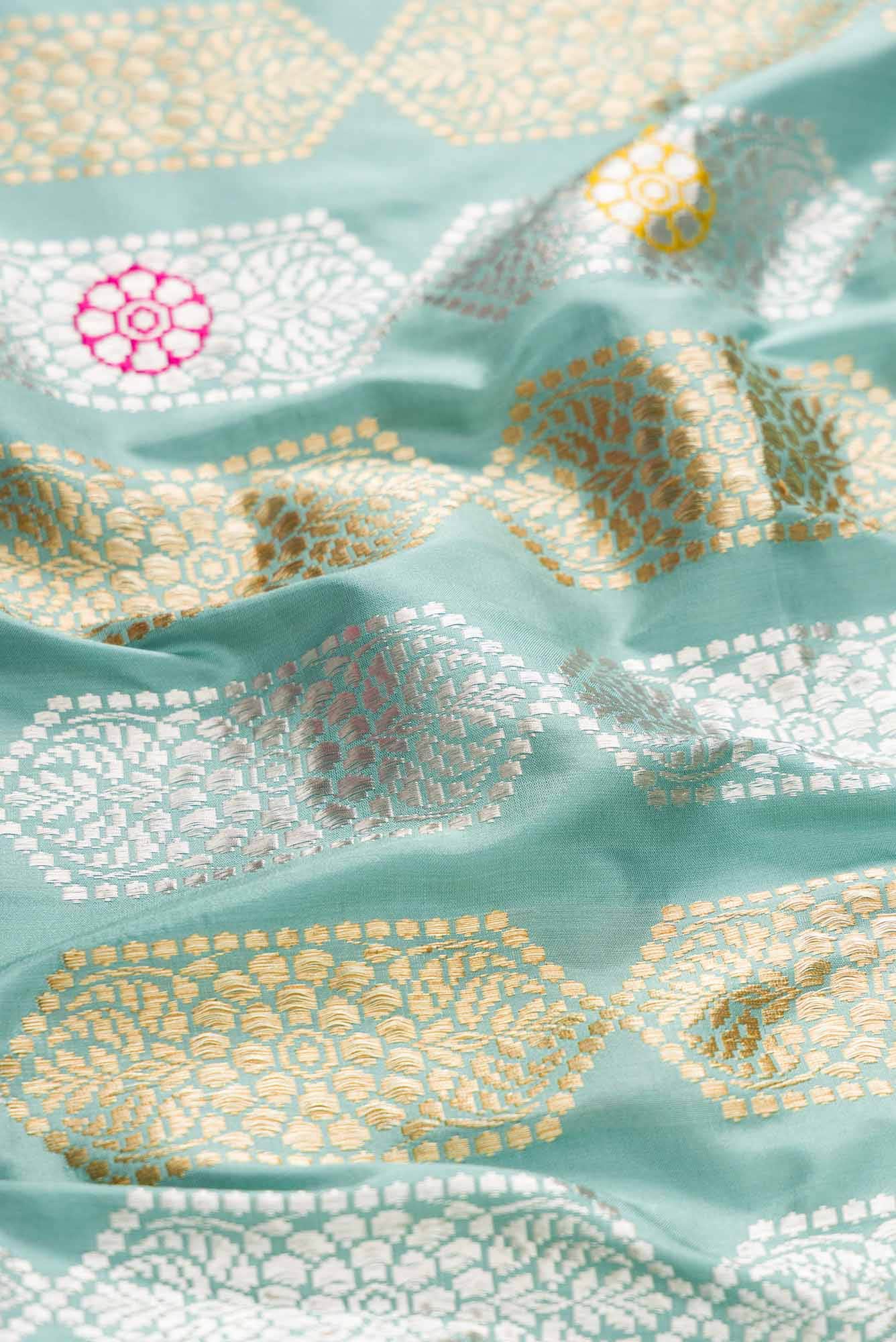 Pure Silk Pure Zari Sky Blue Dual Tone Banarasi Saree - Image 3