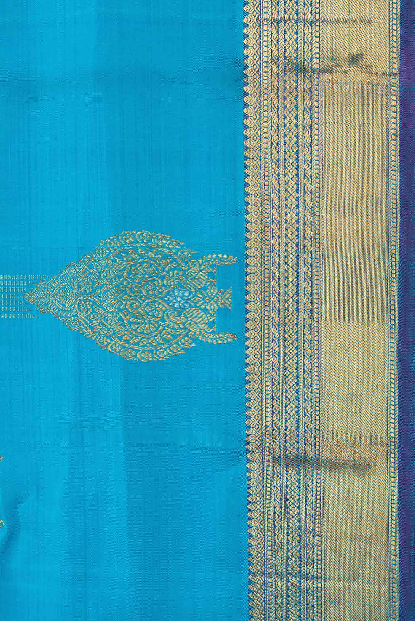 Sky Blue Dual Tone Kanjivaram Silk Saree - Image 3