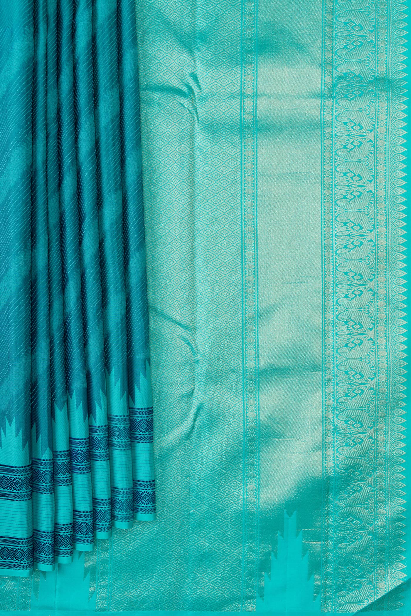 Sky Blue Kanchipuram Silk Saree - Image 4