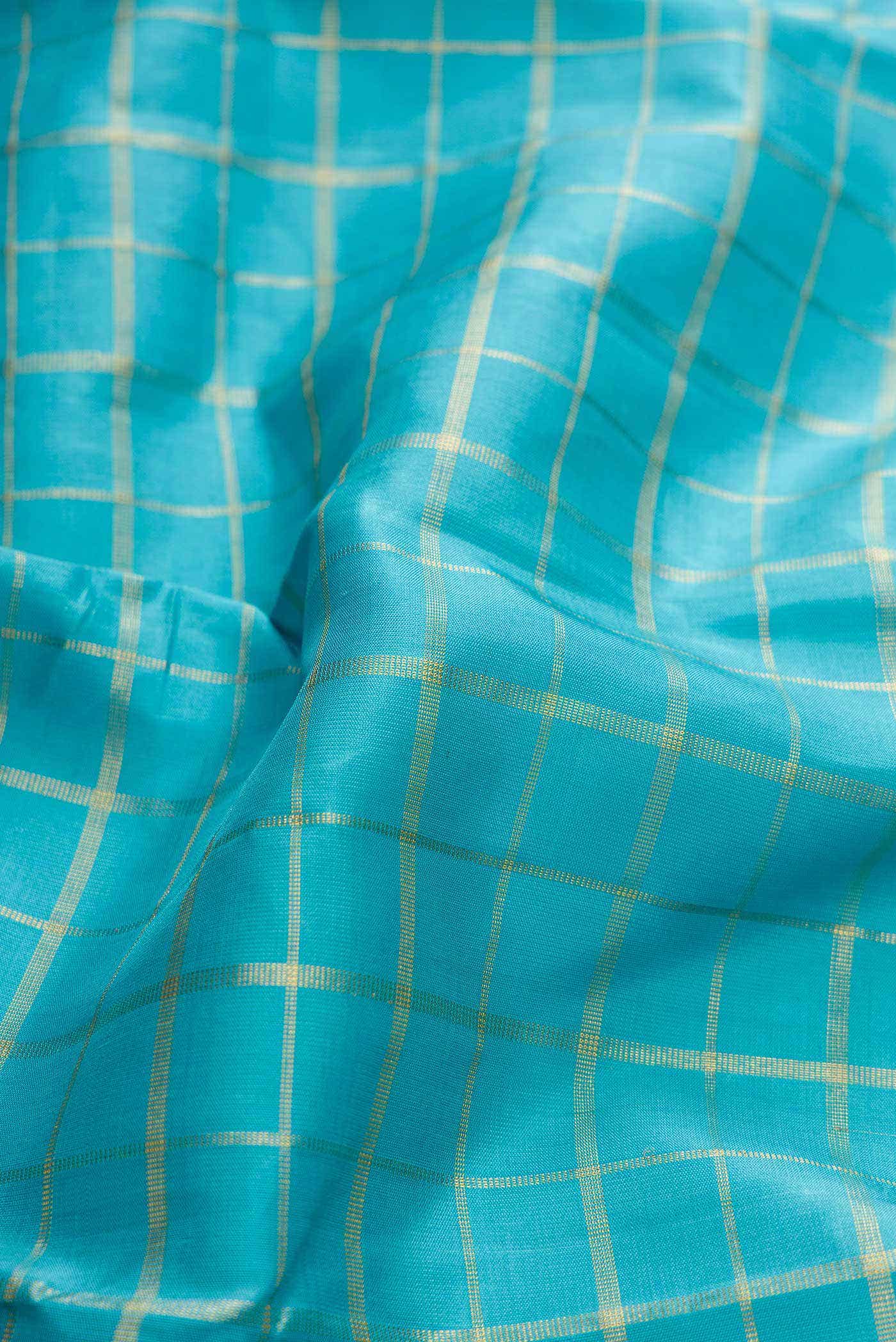 Pure Silk Pure Zari Sky Blue Dual Tone Kanjivaram Saree - Image 3
