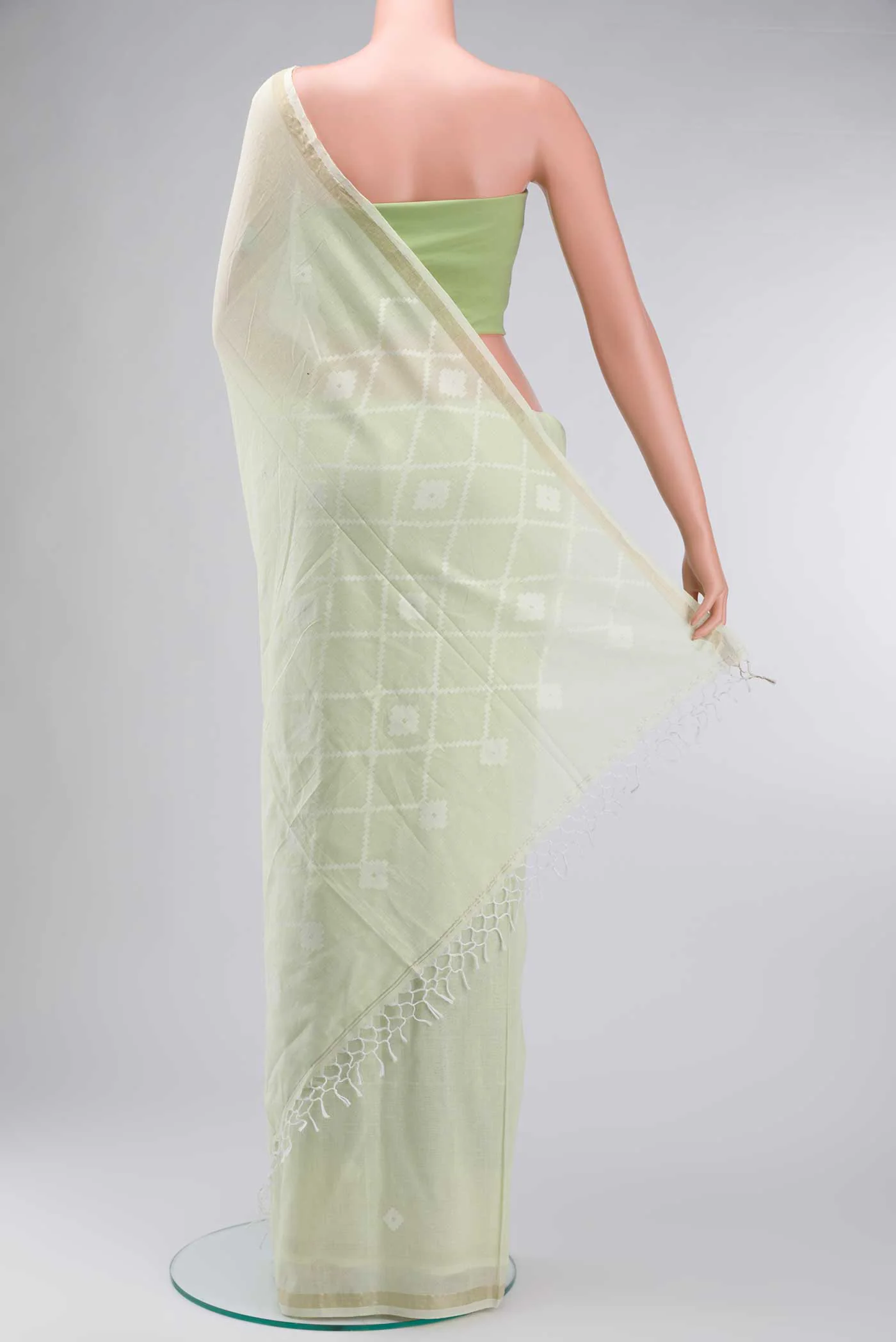 Suchitra-Pista Green Bengal Cotton Saree - Image 7