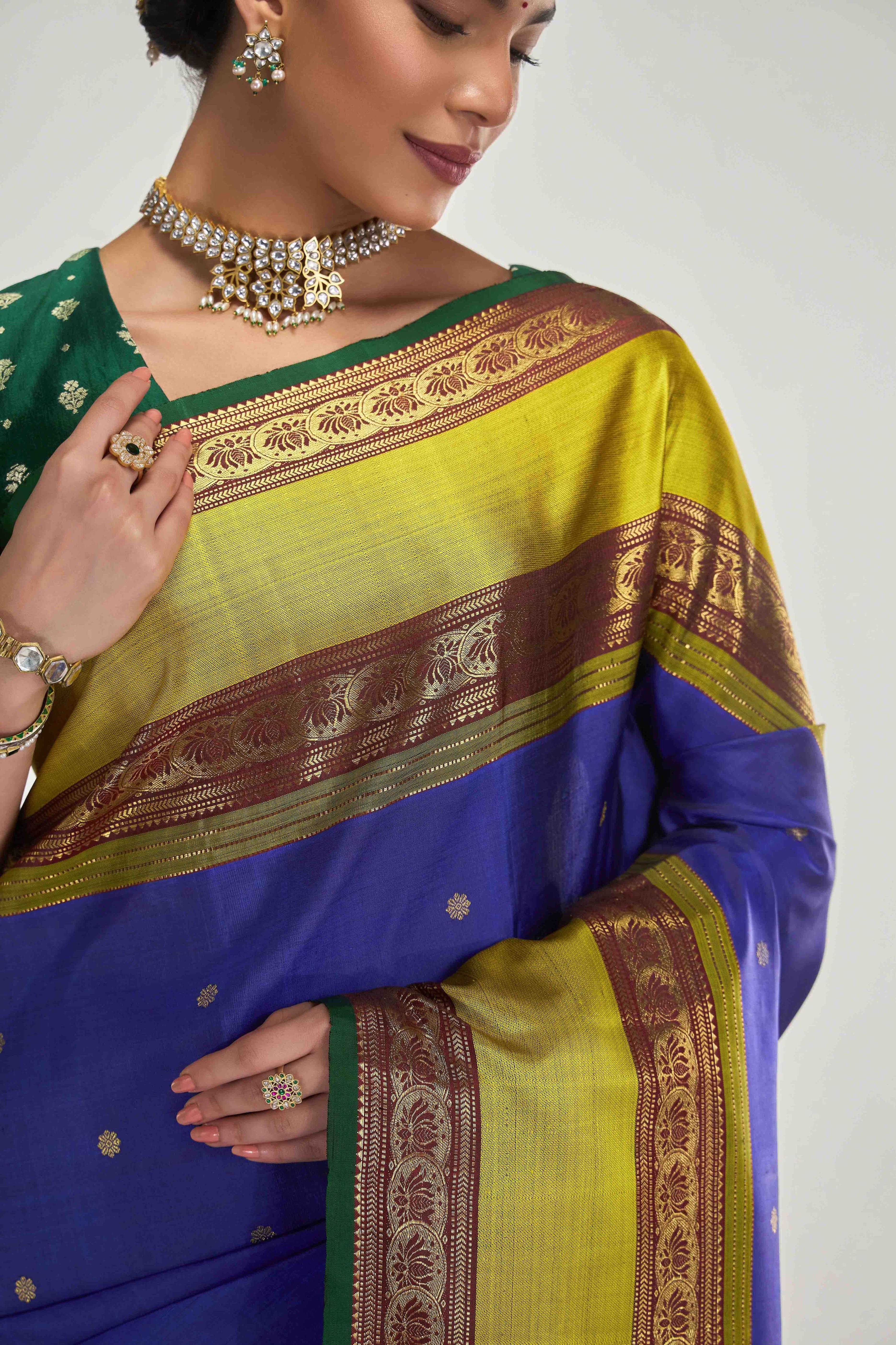 Tamira-Pure Silk Pure Gold Zari Blue Kanchipuram Saree - Image 3