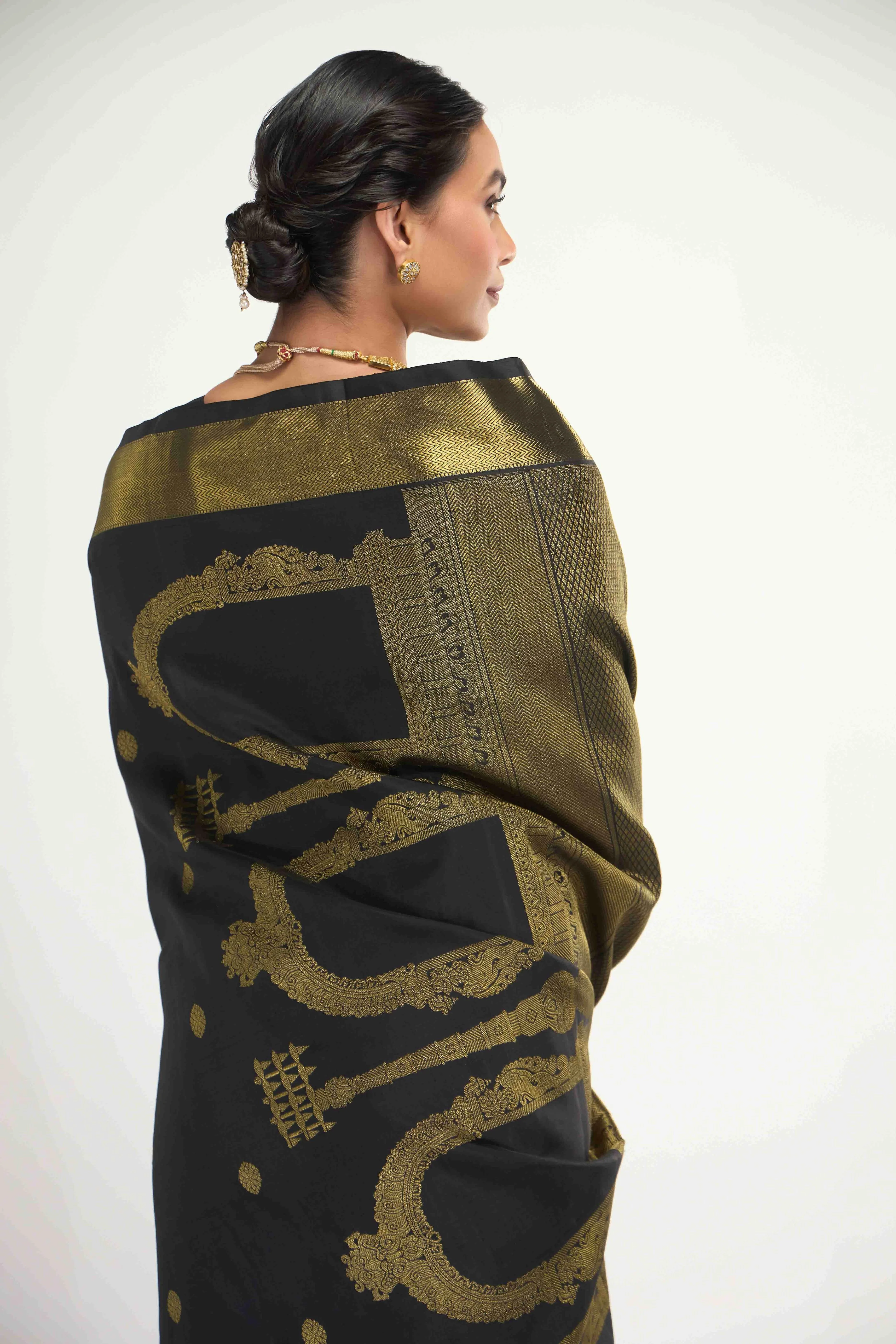 Thiruvakshi-Pure Silk Pure Gold Zari Black Kanchipuram Saree - Image 7