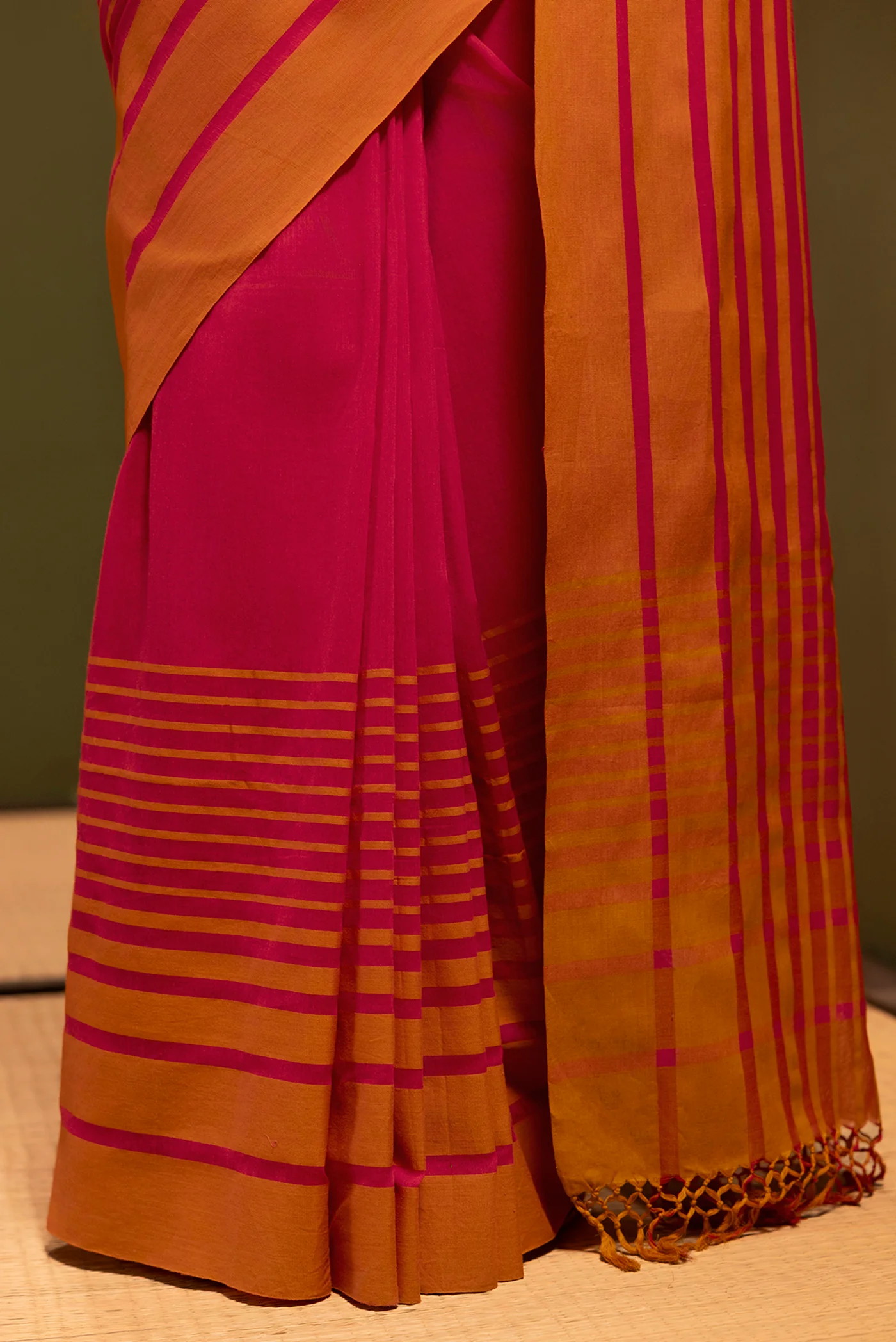 Titli-Crimson Red Cotton Saree - Image 5