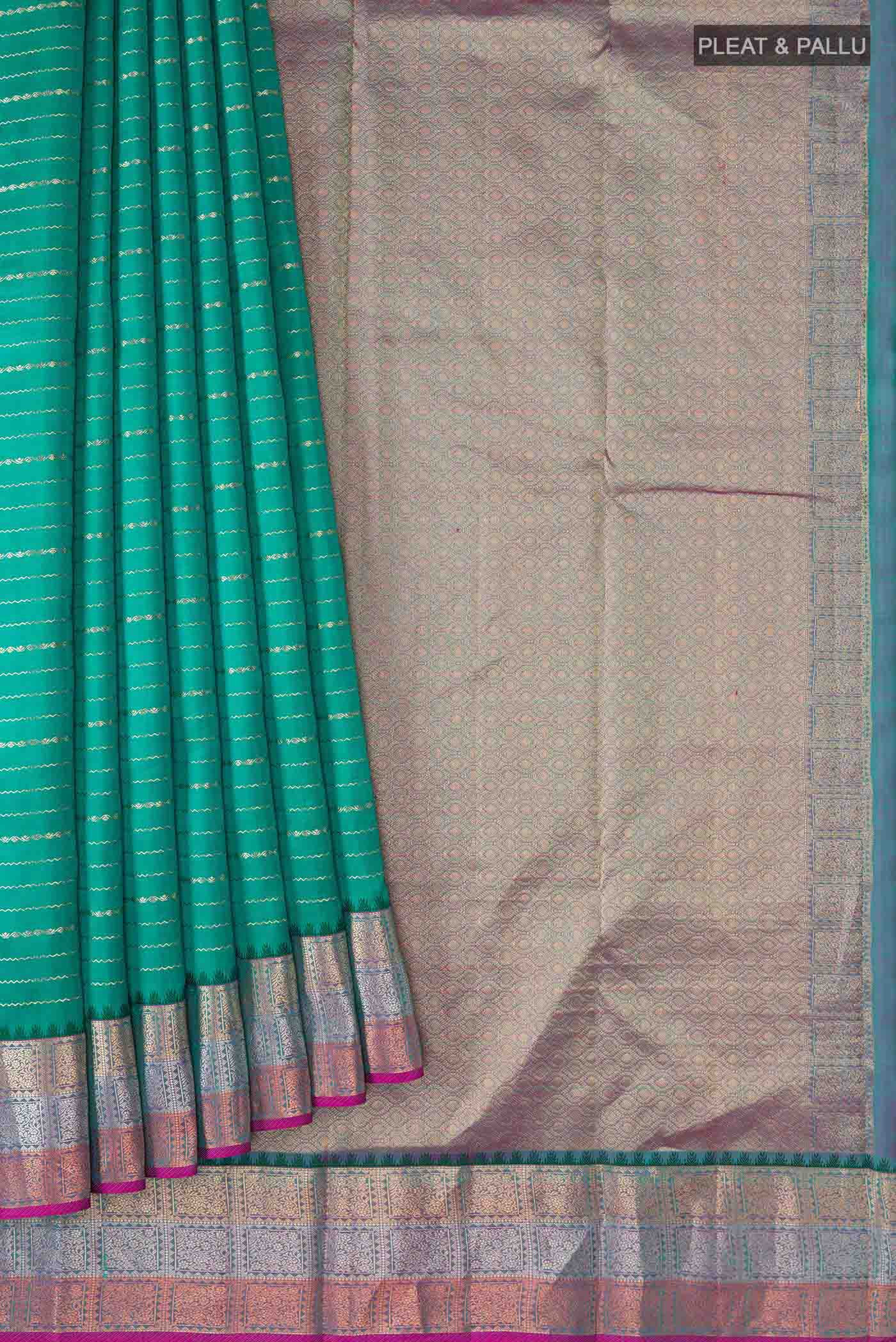Turquoise Kanchipuram Silk Saree - Image 4